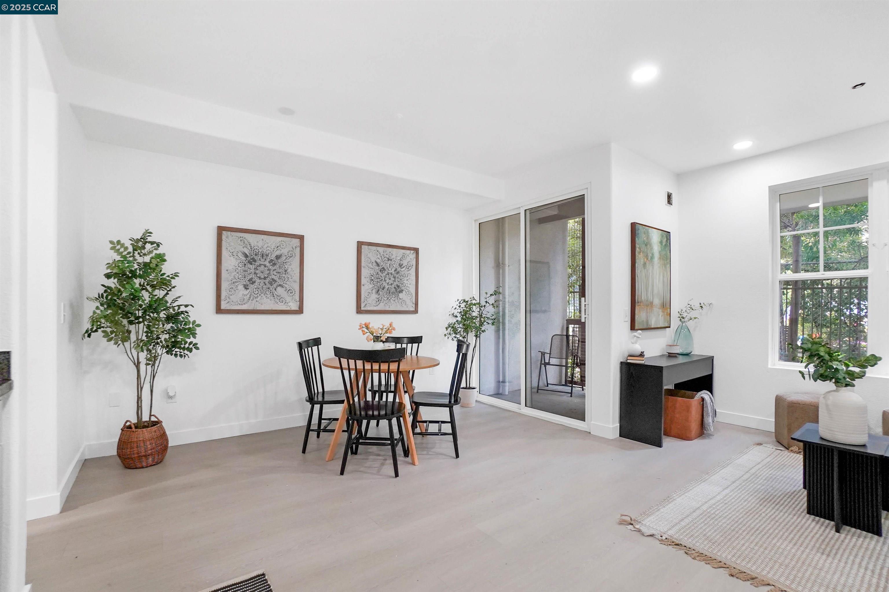Photo #15: 41112363 Listing: Photo #15