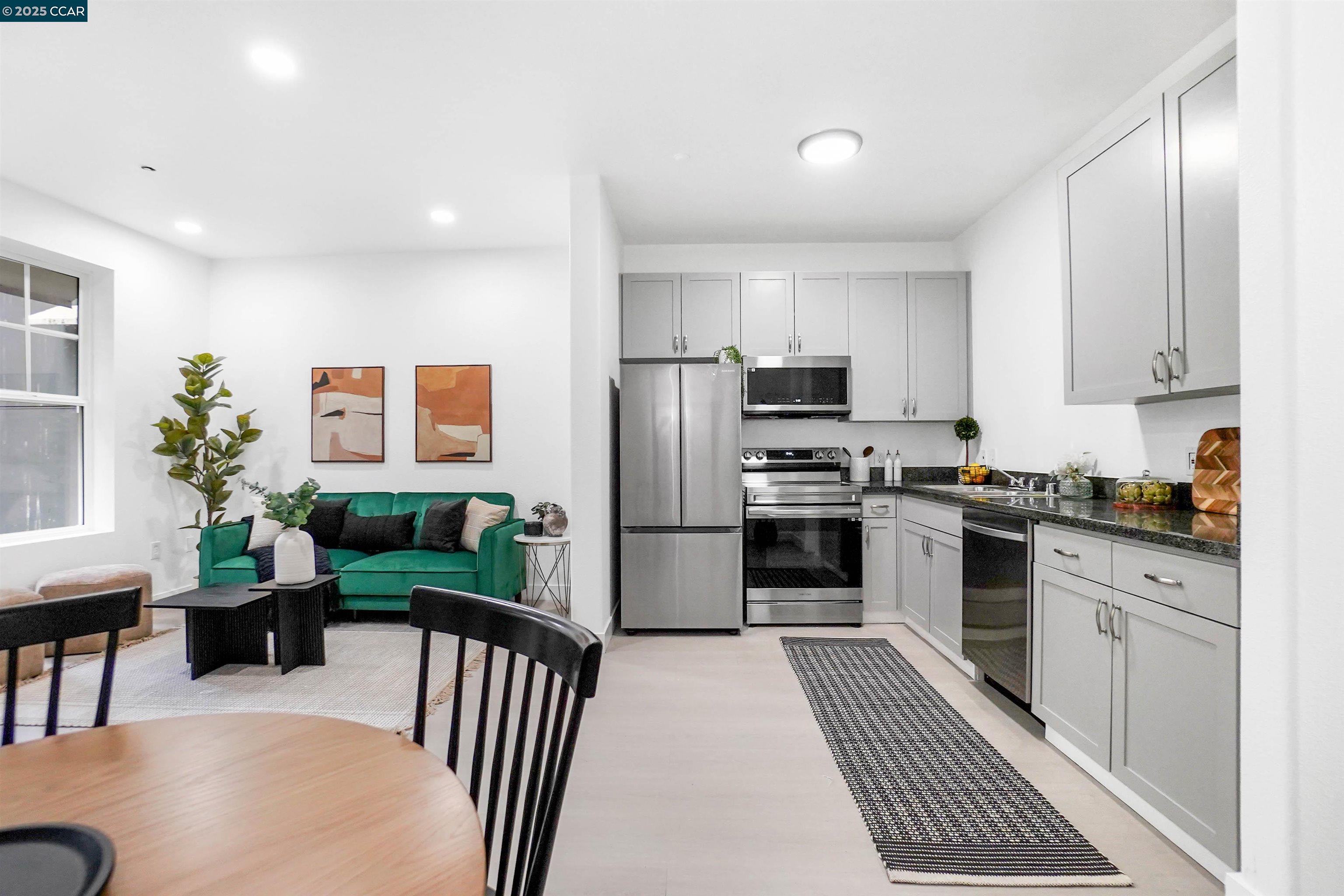 Photo #4: 41112363 Listing 
