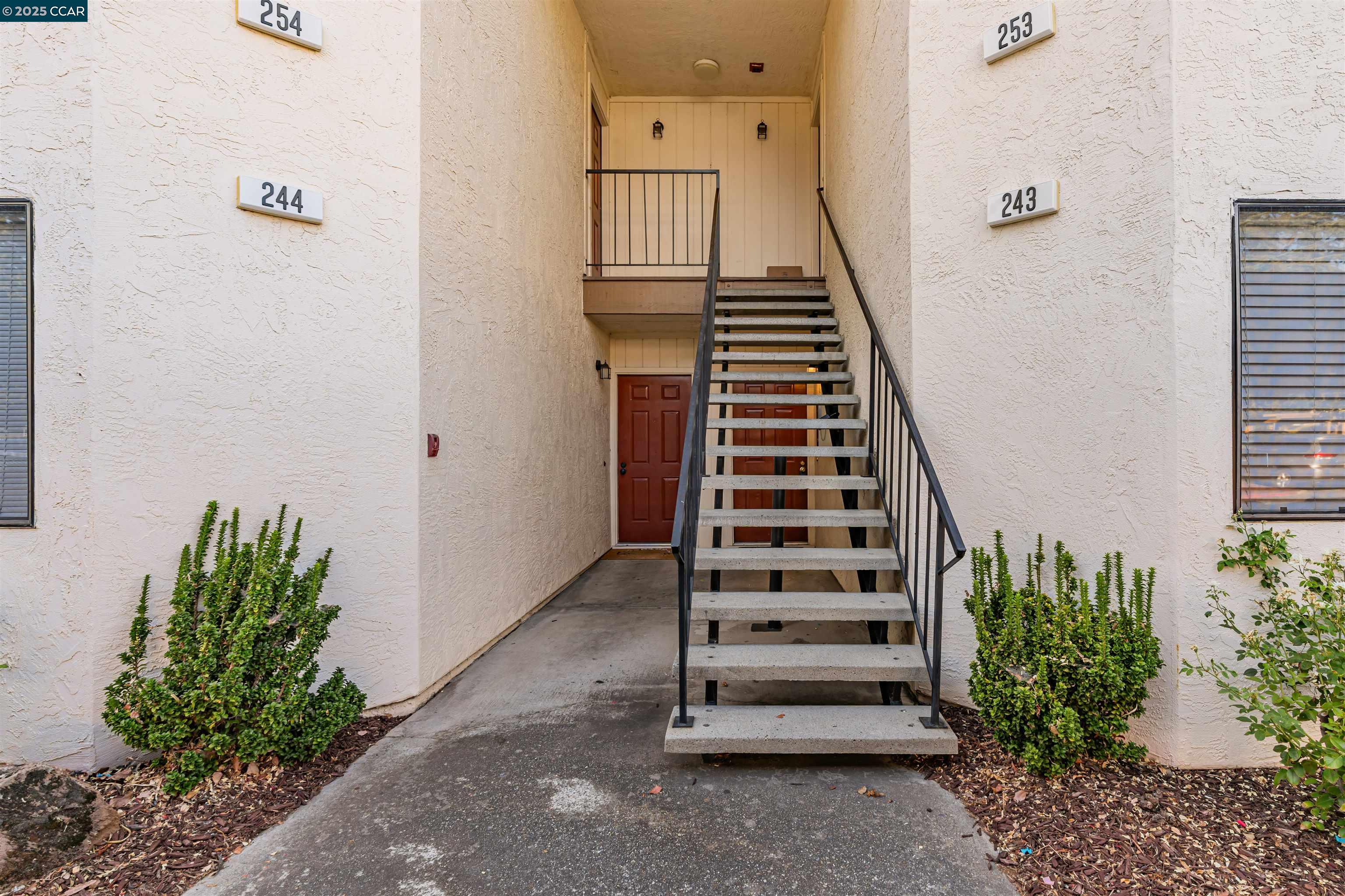 MLS: 41112365 Condo For Sale