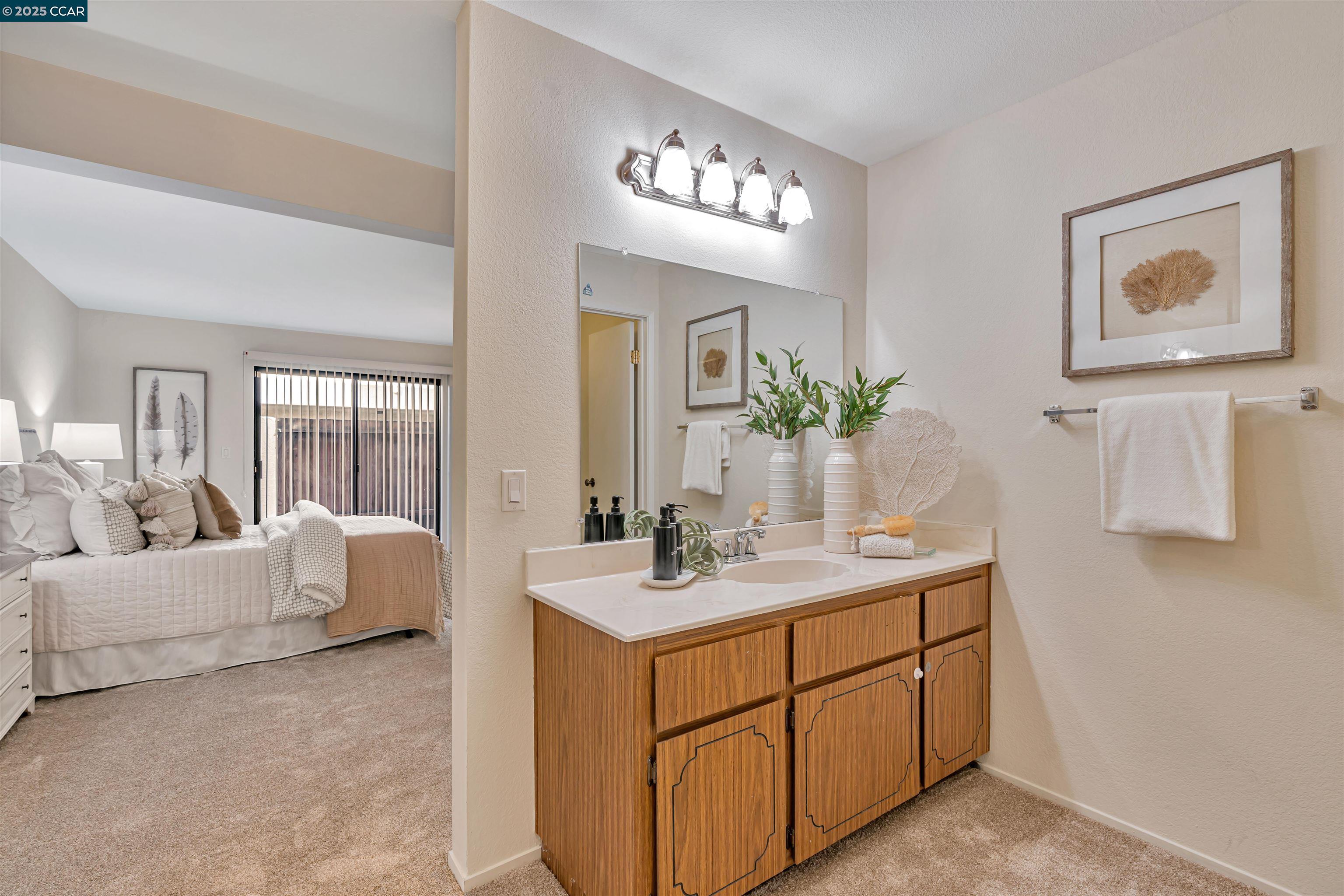 Photo #15: 41112365 Listing: Photo #15