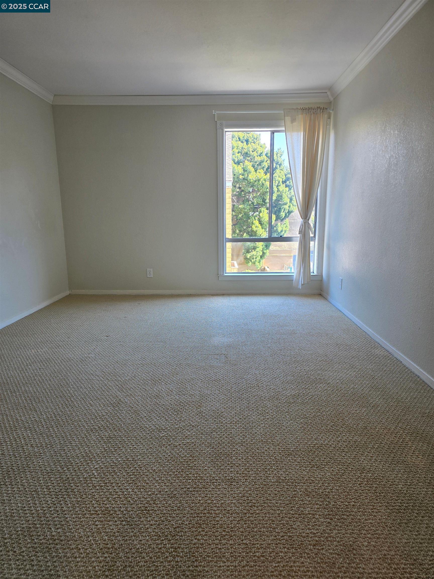 Detail Gallery Image 9 of 15 For 2121 Vale Rd #46,  San Pablo,  CA 94806 - 3 Beds | 3 Baths