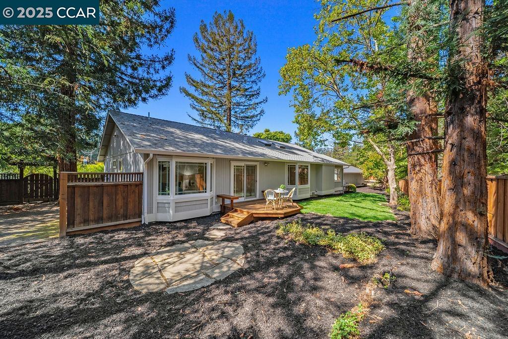 Detail Gallery Image 39 of 51 For 4 Brookdale Court, Alamo,  CA 94507 - 3 Beds | 2 Baths