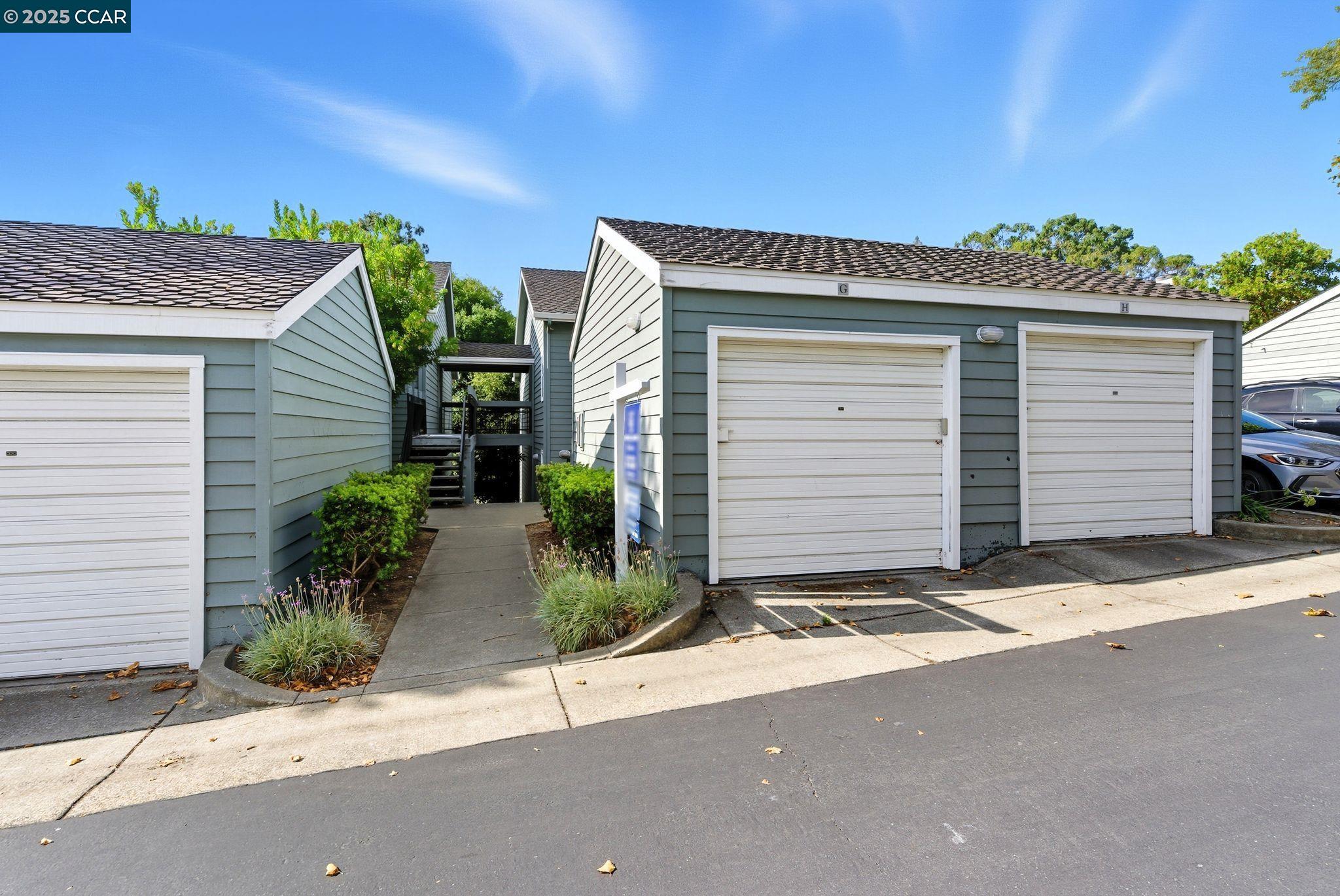 Photo #24: 41112397 Listing: Photo #24