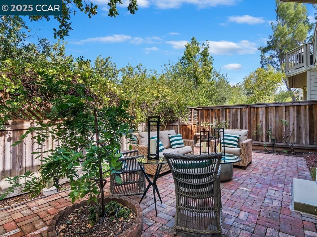 Photo #15: 41112408 Listing: Photo #15