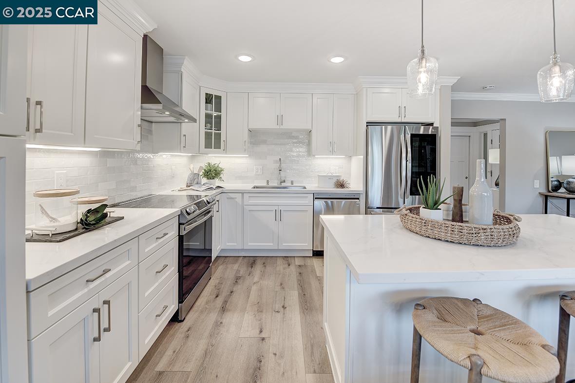 Photo #12: 41112411 Listing: Photo #12