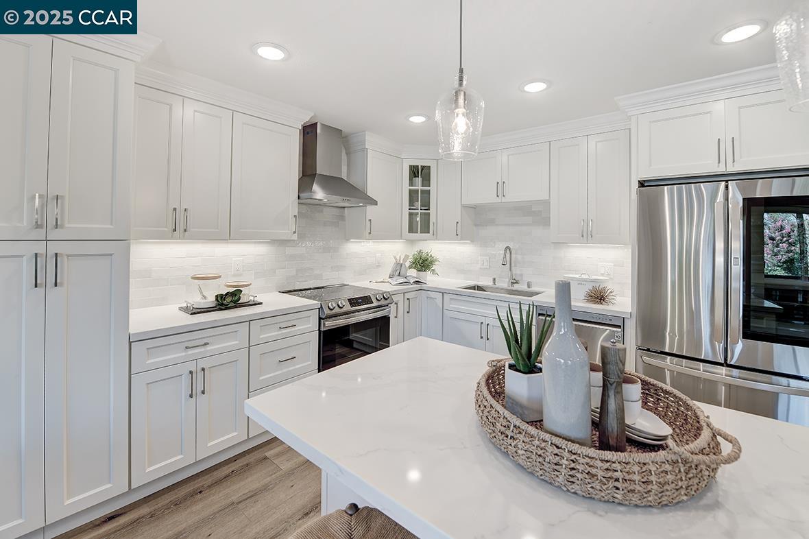 Photo #13: 41112411 Listing: Photo #13