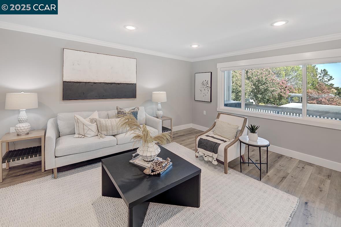 Photo #9: 41112411 Listing: Photo #9