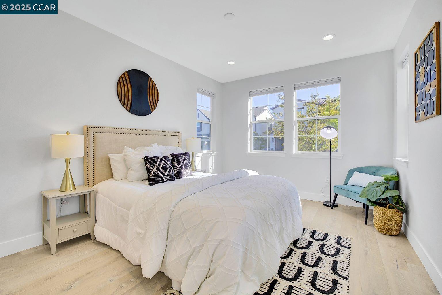 Detail Gallery Image 18 of 53 For 105 Laurel Oak Drive, Pleasant Hill,  CA 94523 - 4 Beds | 3/1 Baths