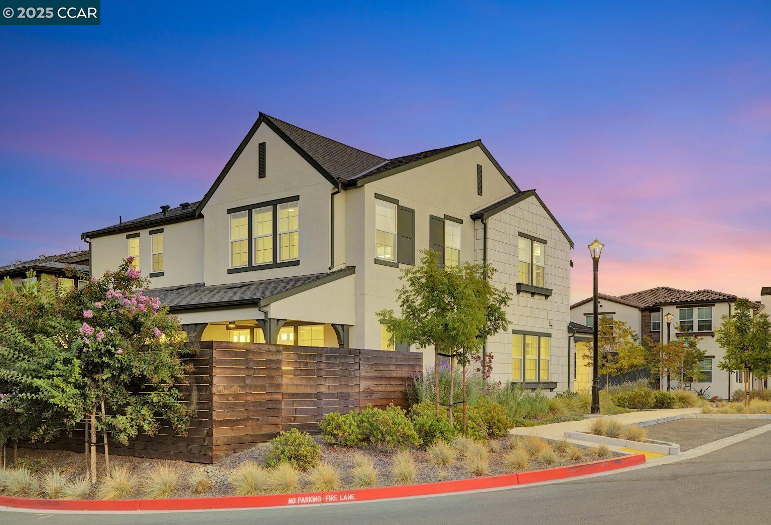 Detail Gallery Image 50 of 53 For 105 Laurel Oak Drive, Pleasant Hill,  CA 94523 - 4 Beds | 3/1 Baths