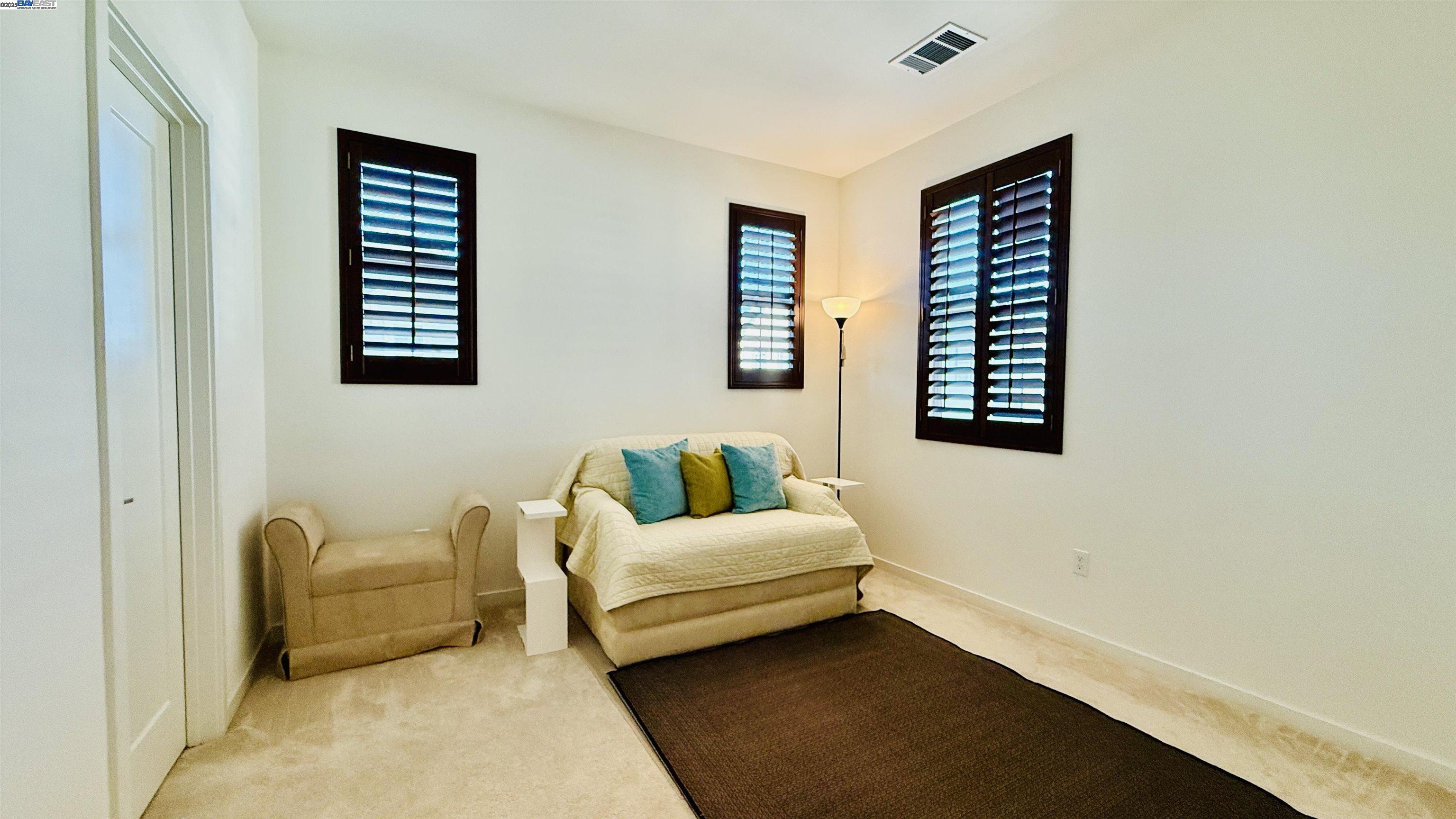 Photo #15: 41112426 Listing: Photo #15