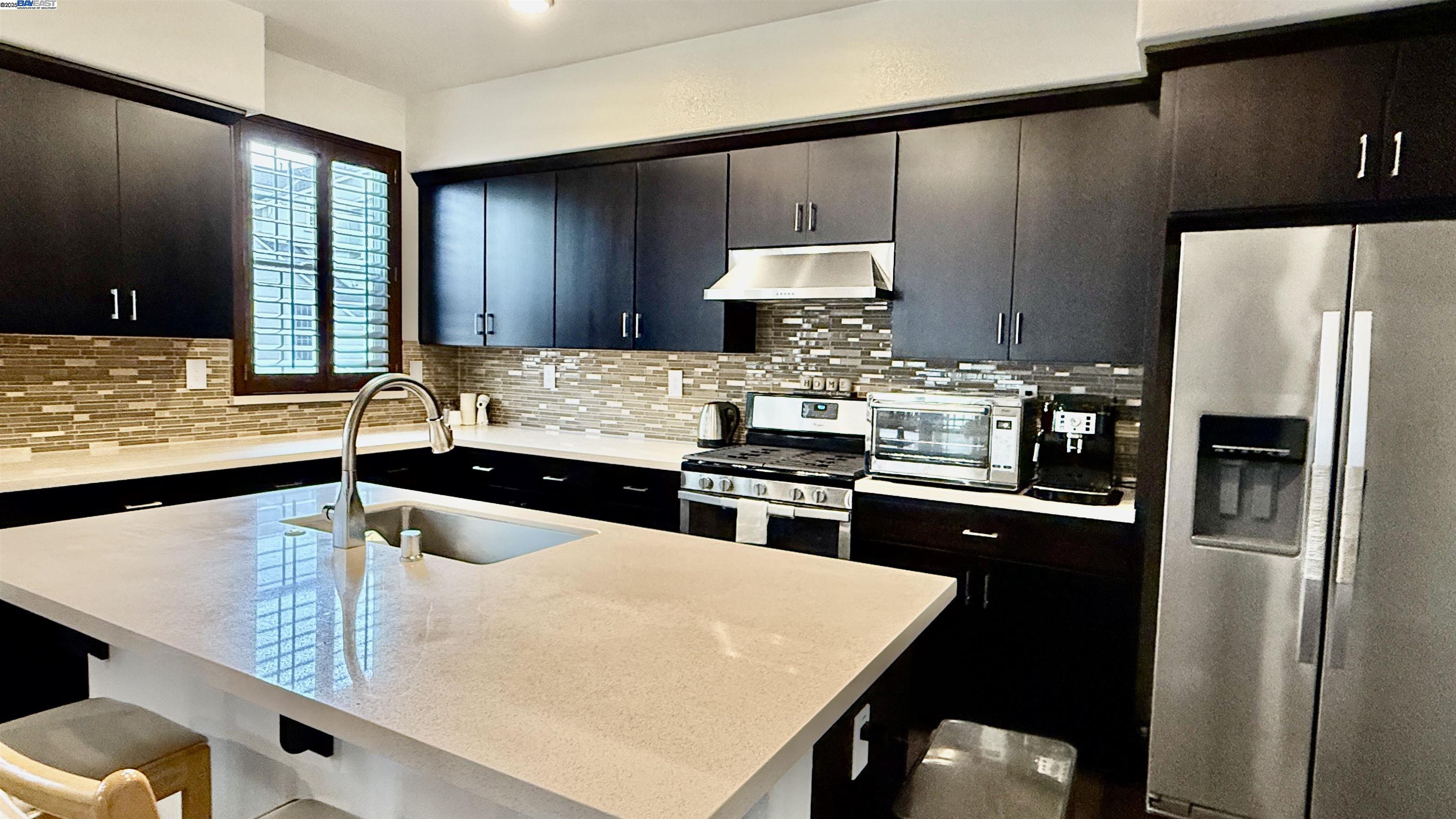 Photo #10: 41112426 Listing: Photo #10