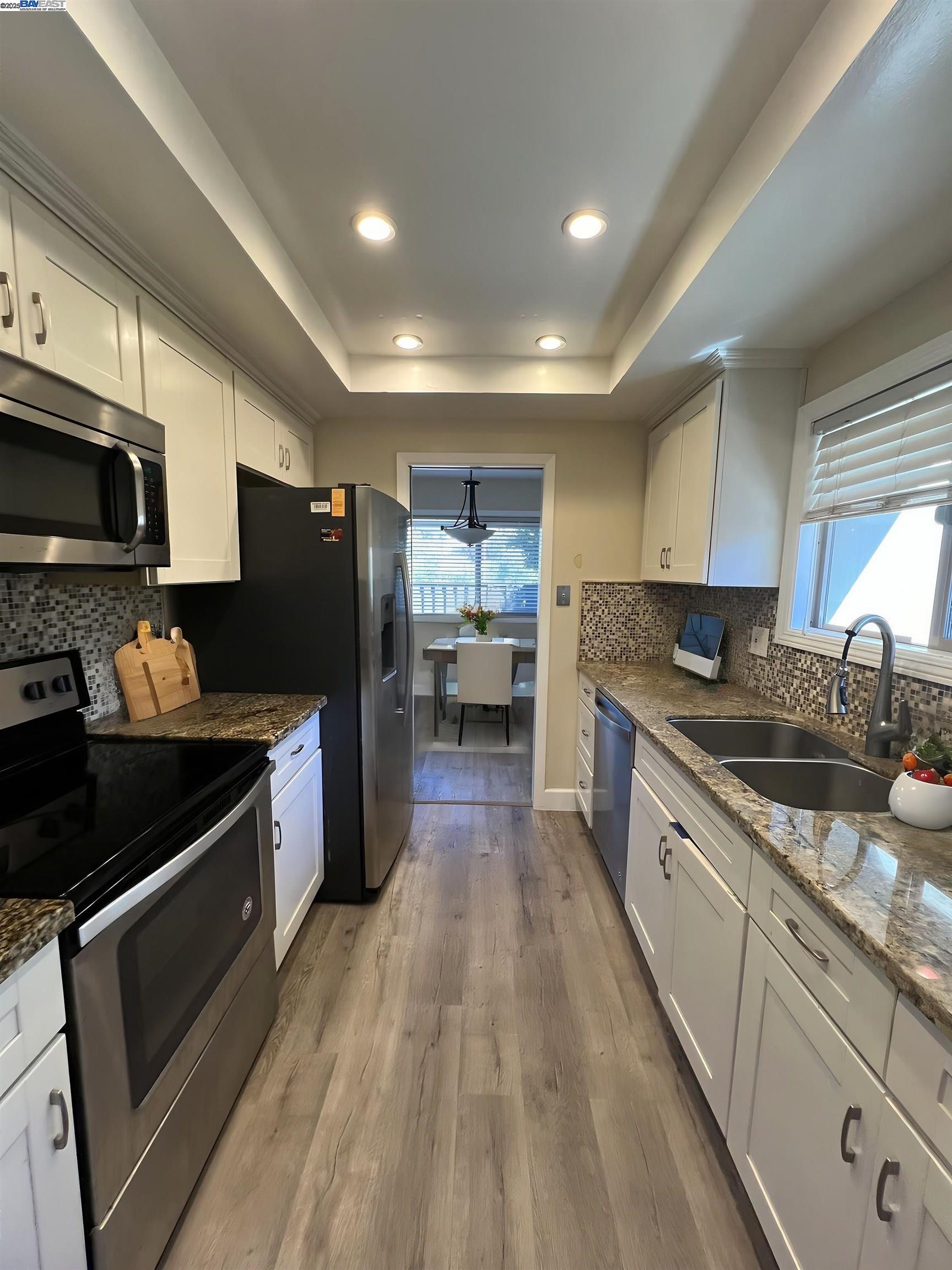 Photo #5: 41112433 Listing 