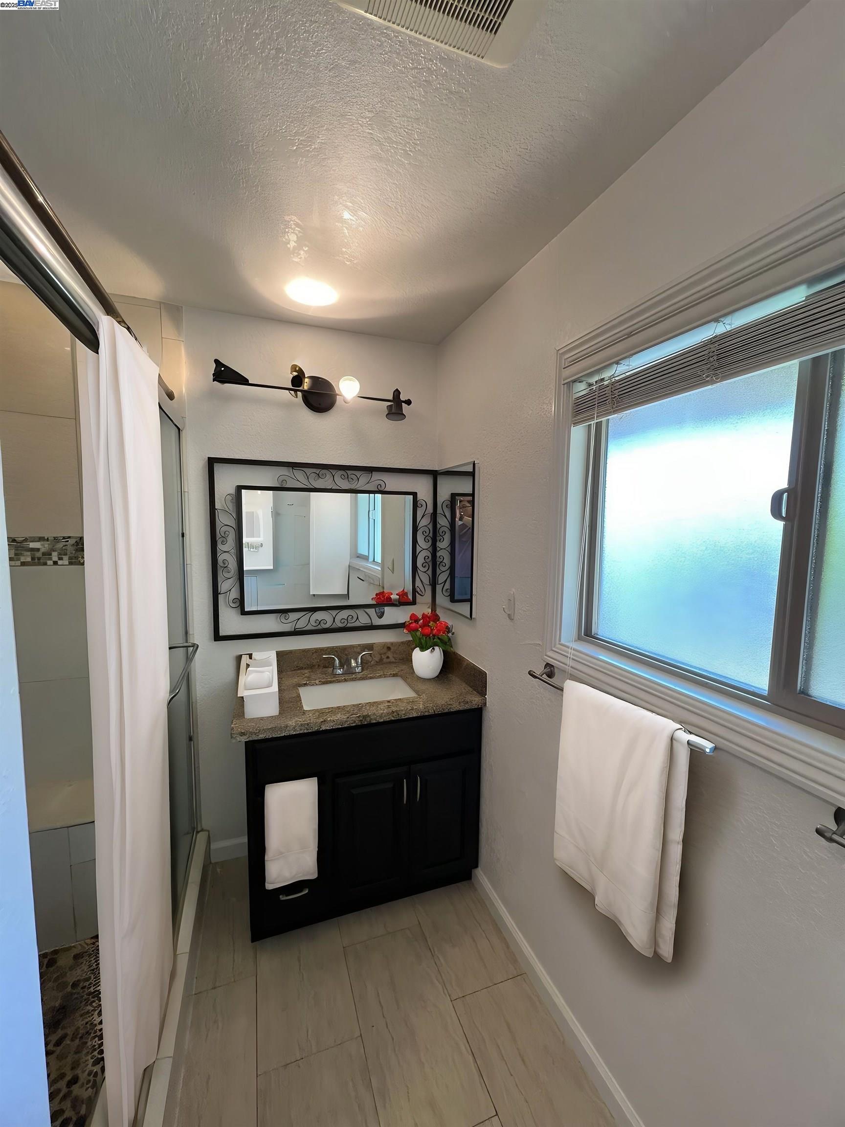 Photo #7: 41112433 Listing: Photo #7