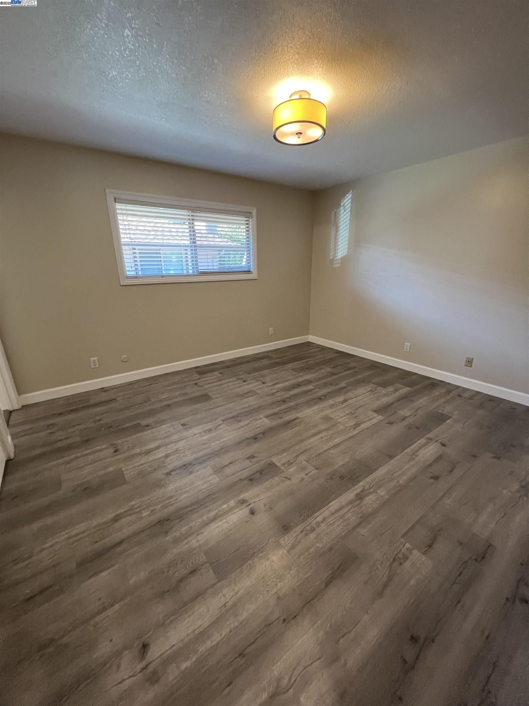 Photo #10: 41112433 Listing: Photo #10