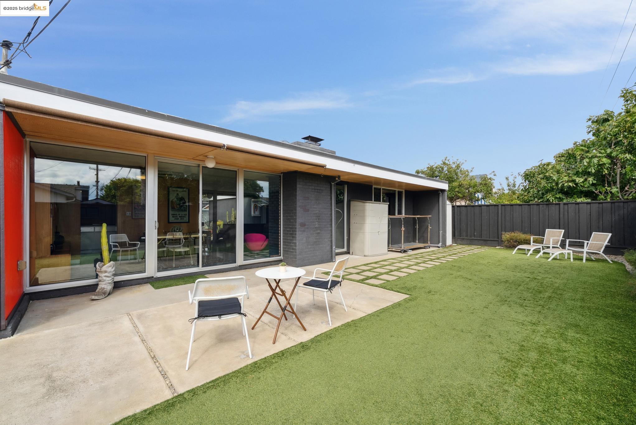 Detail Gallery Image 17 of 60 For 4860 Bryce Canyon Park Dr, Fremont,  CA 94538 - 3 Beds | 2 Baths