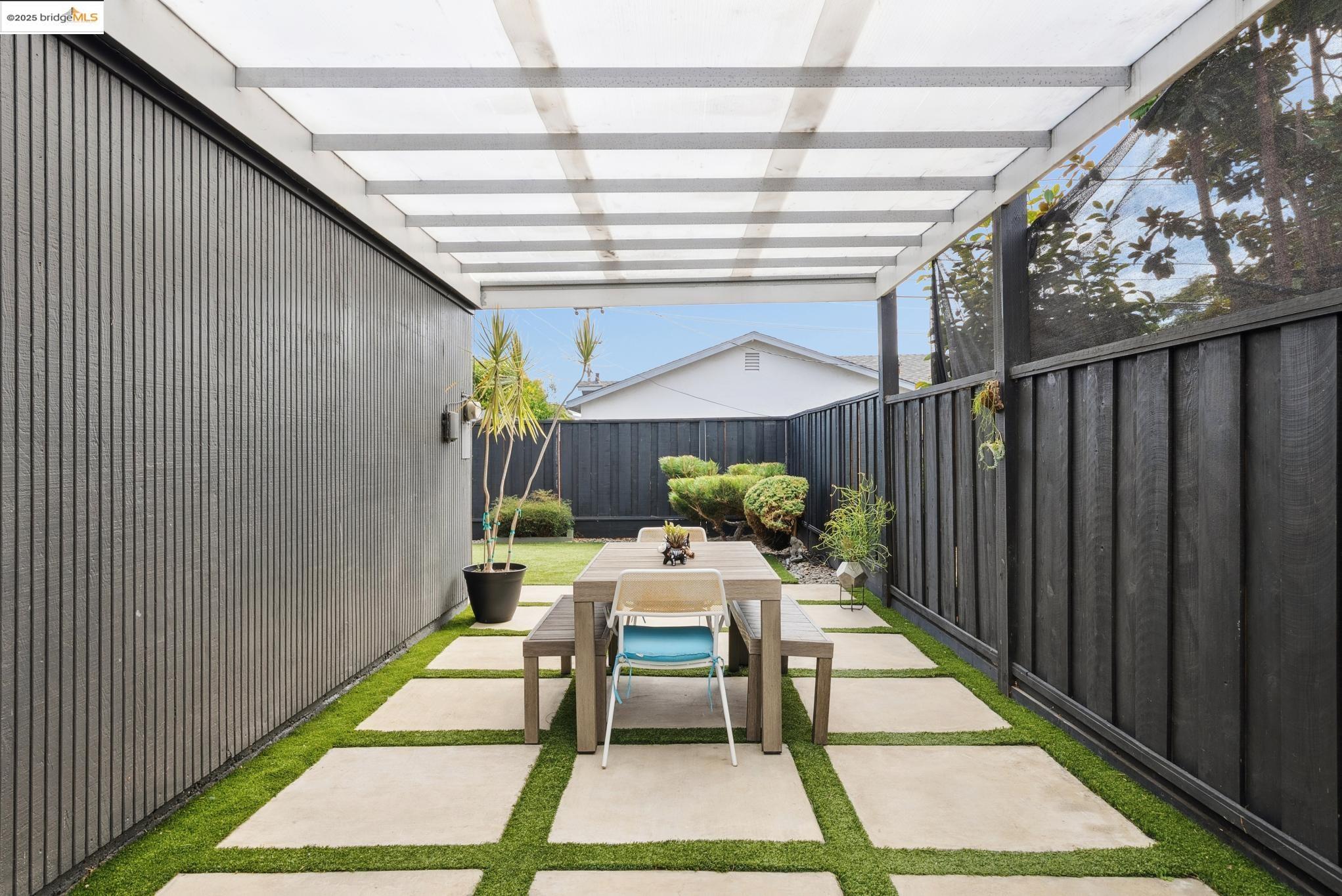 Detail Gallery Image 29 of 60 For 4860 Bryce Canyon Park Dr, Fremont,  CA 94538 - 3 Beds | 2 Baths