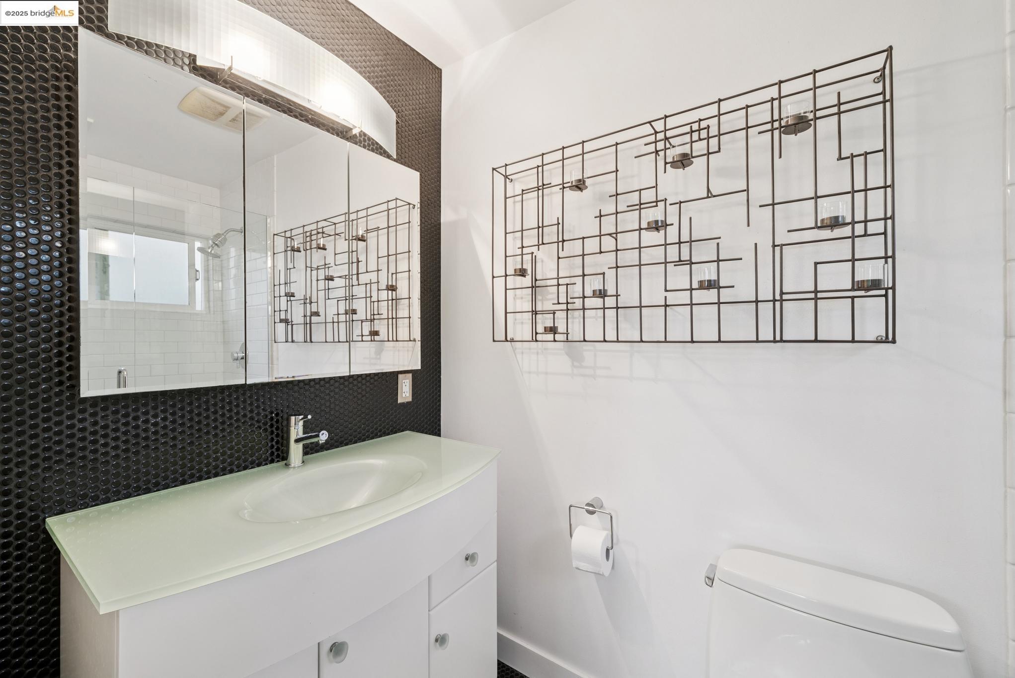 Detail Gallery Image 33 of 60 For 4860 Bryce Canyon Park Dr, Fremont,  CA 94538 - 3 Beds | 2 Baths