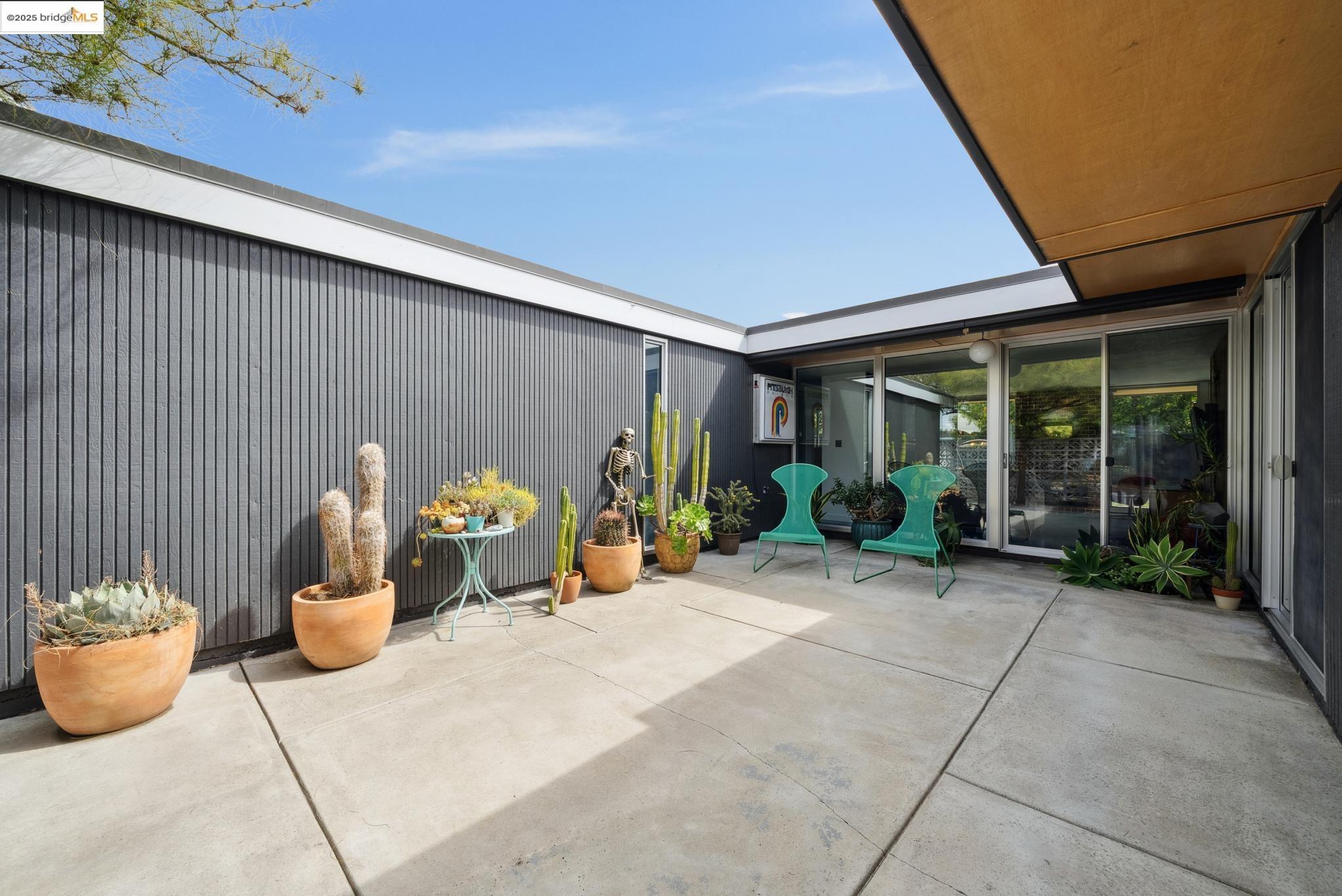 Detail Gallery Image 43 of 60 For 4860 Bryce Canyon Park Dr, Fremont,  CA 94538 - 3 Beds | 2 Baths