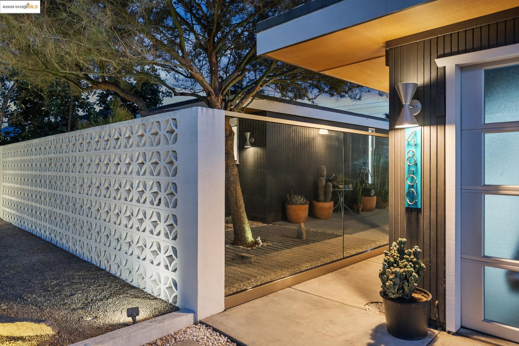 Detail Gallery Image 48 of 60 For 4860 Bryce Canyon Park Dr, Fremont,  CA 94538 - 3 Beds | 2 Baths