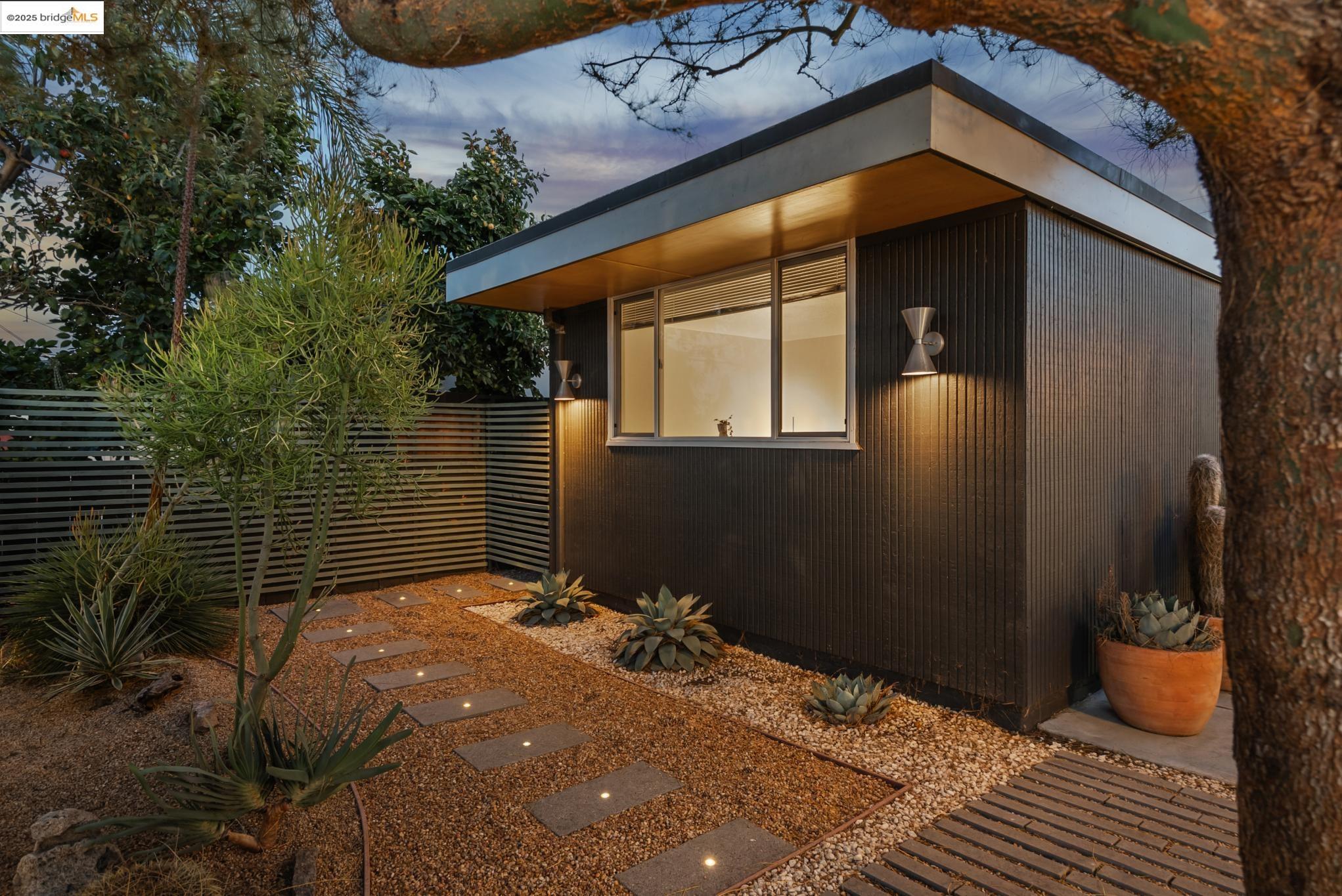 Detail Gallery Image 50 of 60 For 4860 Bryce Canyon Park Dr, Fremont,  CA 94538 - 3 Beds | 2 Baths