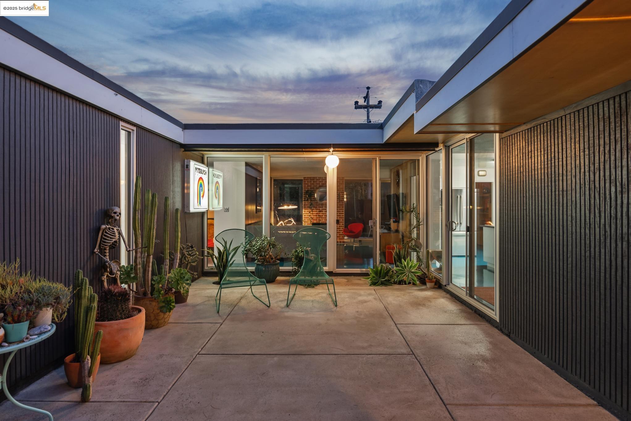 Detail Gallery Image 51 of 60 For 4860 Bryce Canyon Park Dr, Fremont,  CA 94538 - 3 Beds | 2 Baths