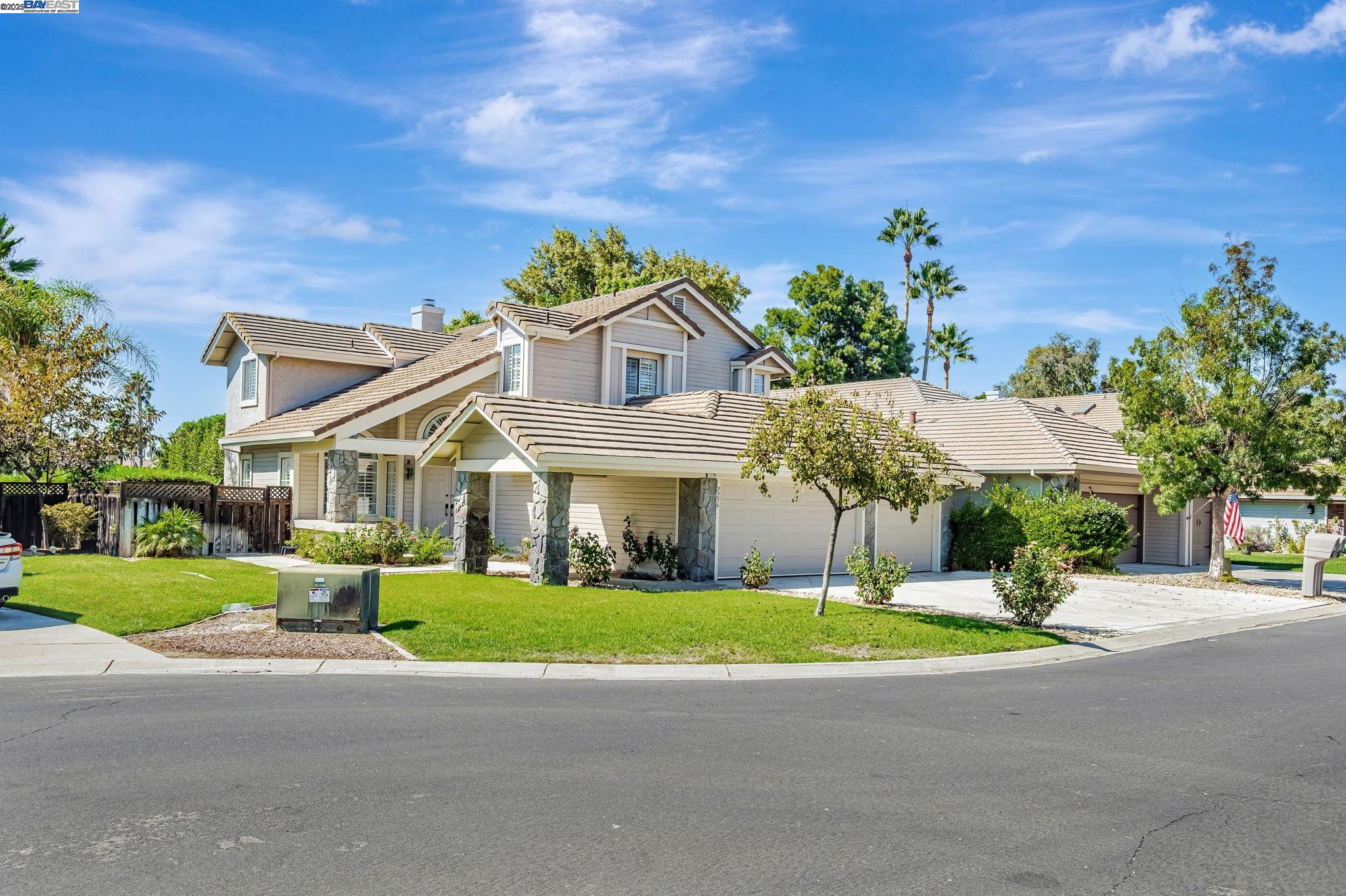 Front Image Thumbnail for BE41112444