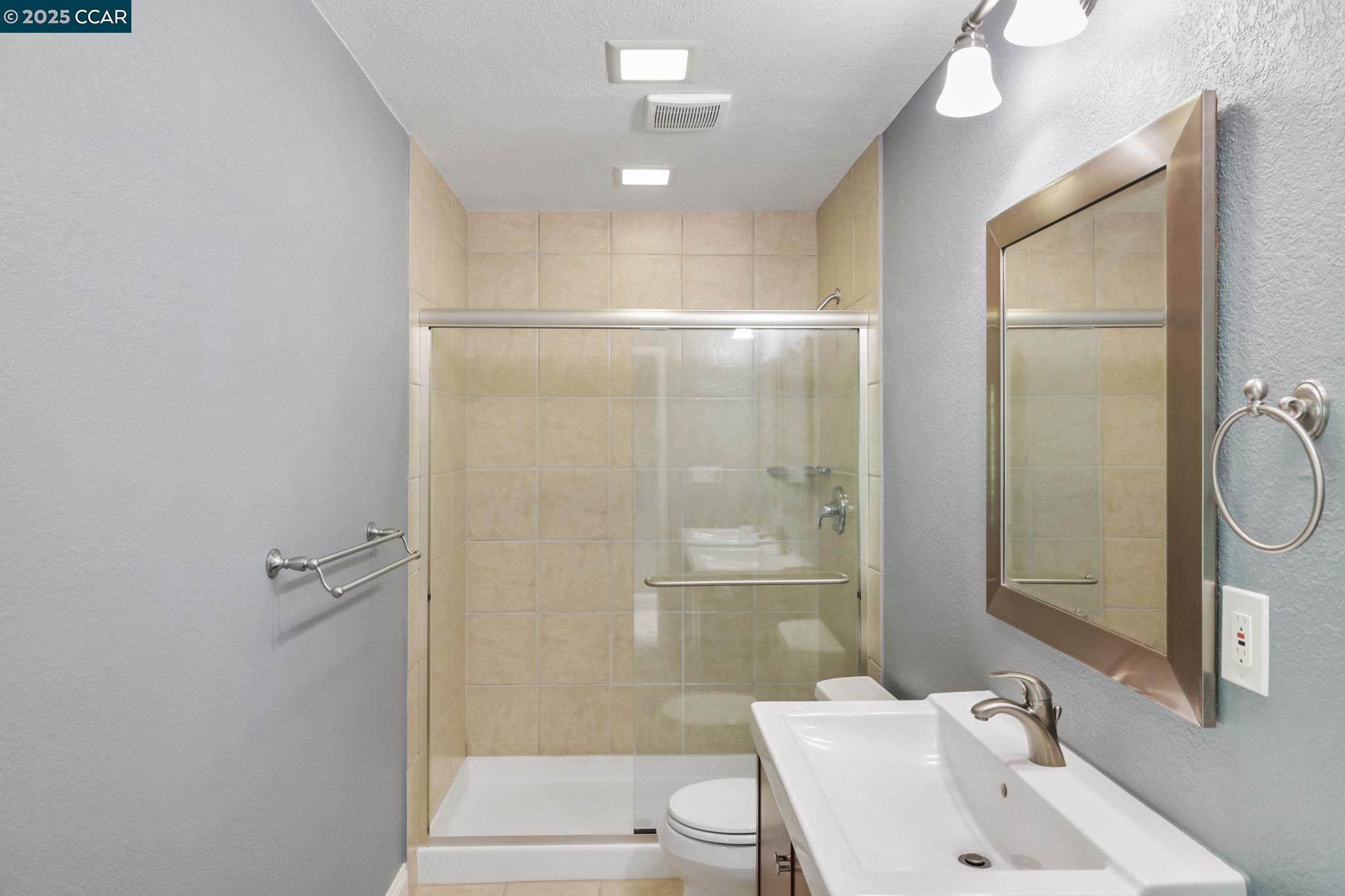 Photo #18: 41112447 Listing: Photo #18