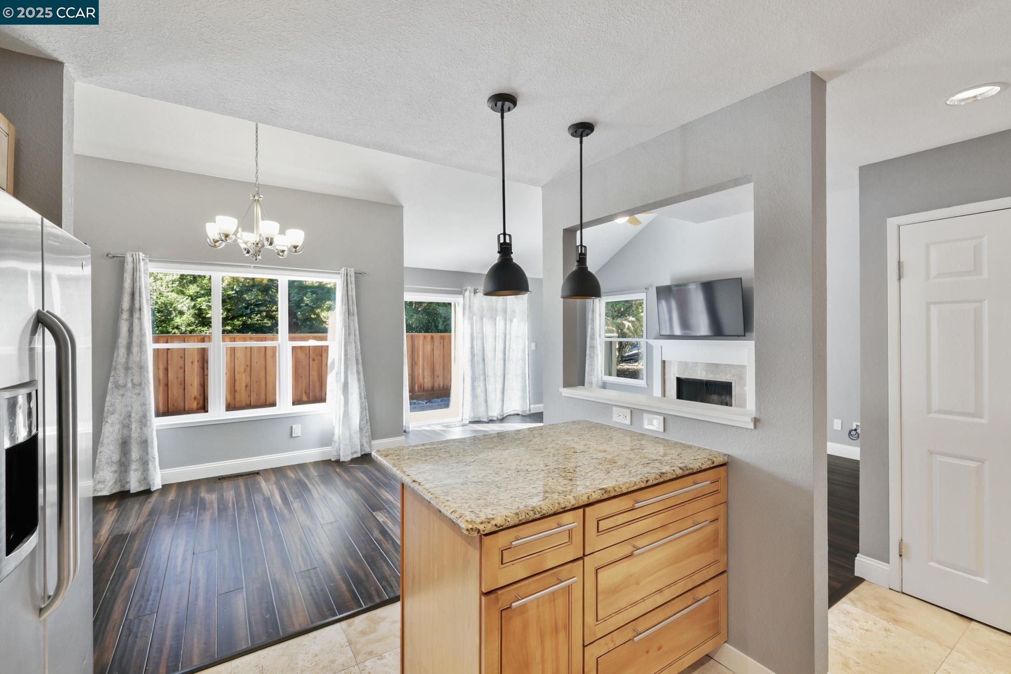 Photo #6: 41112447 Listing 