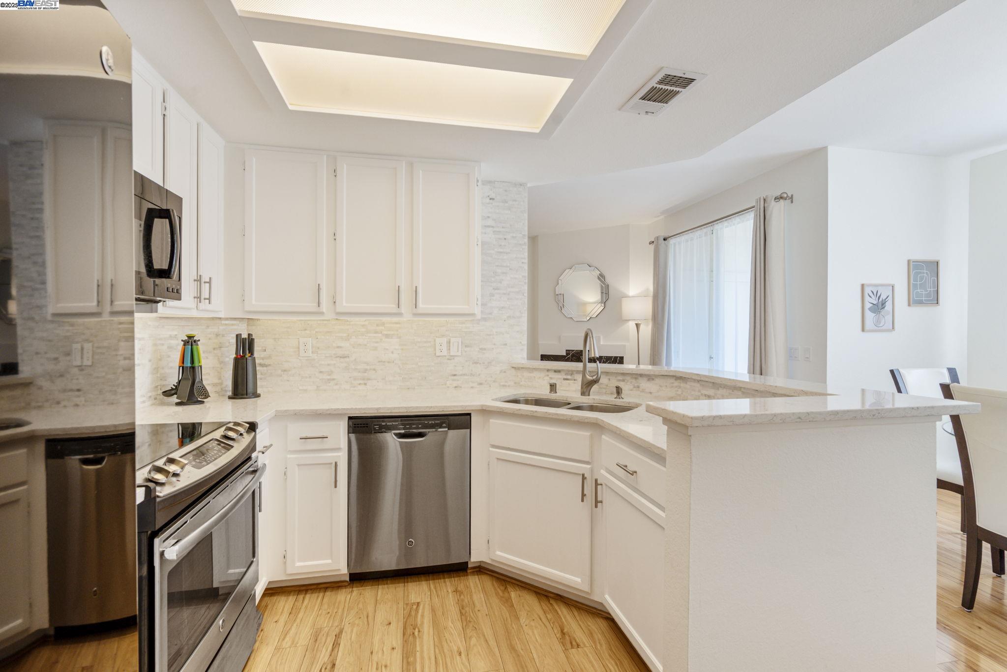 Photo #9: 41112450 Listing: Photo #9