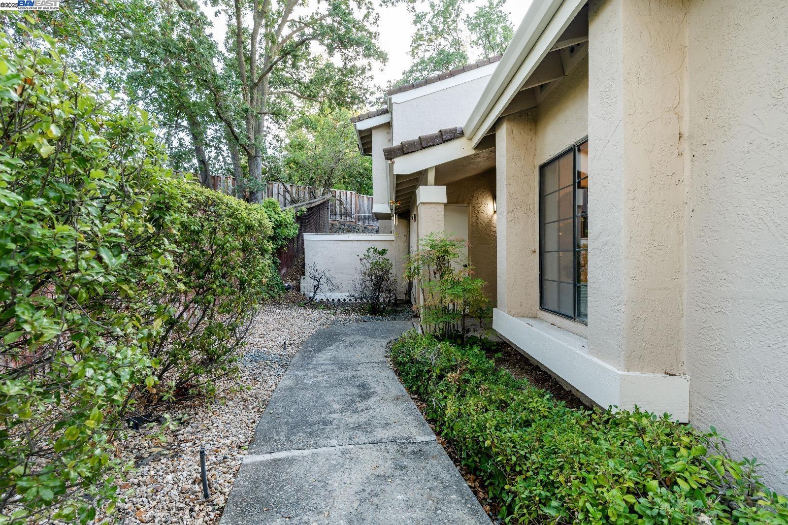 Photo #3: 41112453 Listing 