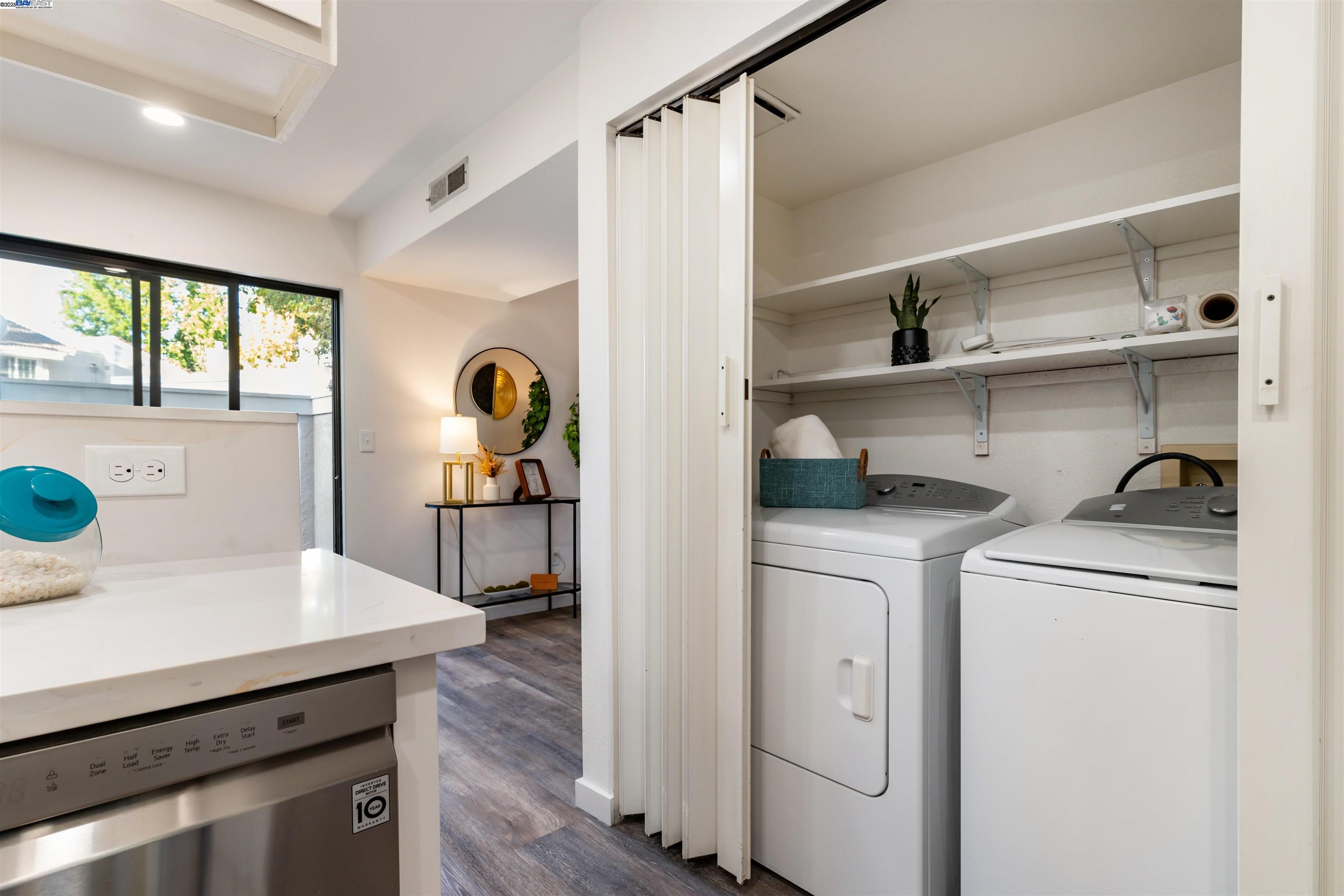 Detail Gallery Image 21 of 41 For 601 Palomino Dr #C,  Pleasanton,  CA 94566 - 2 Beds | 2 Baths