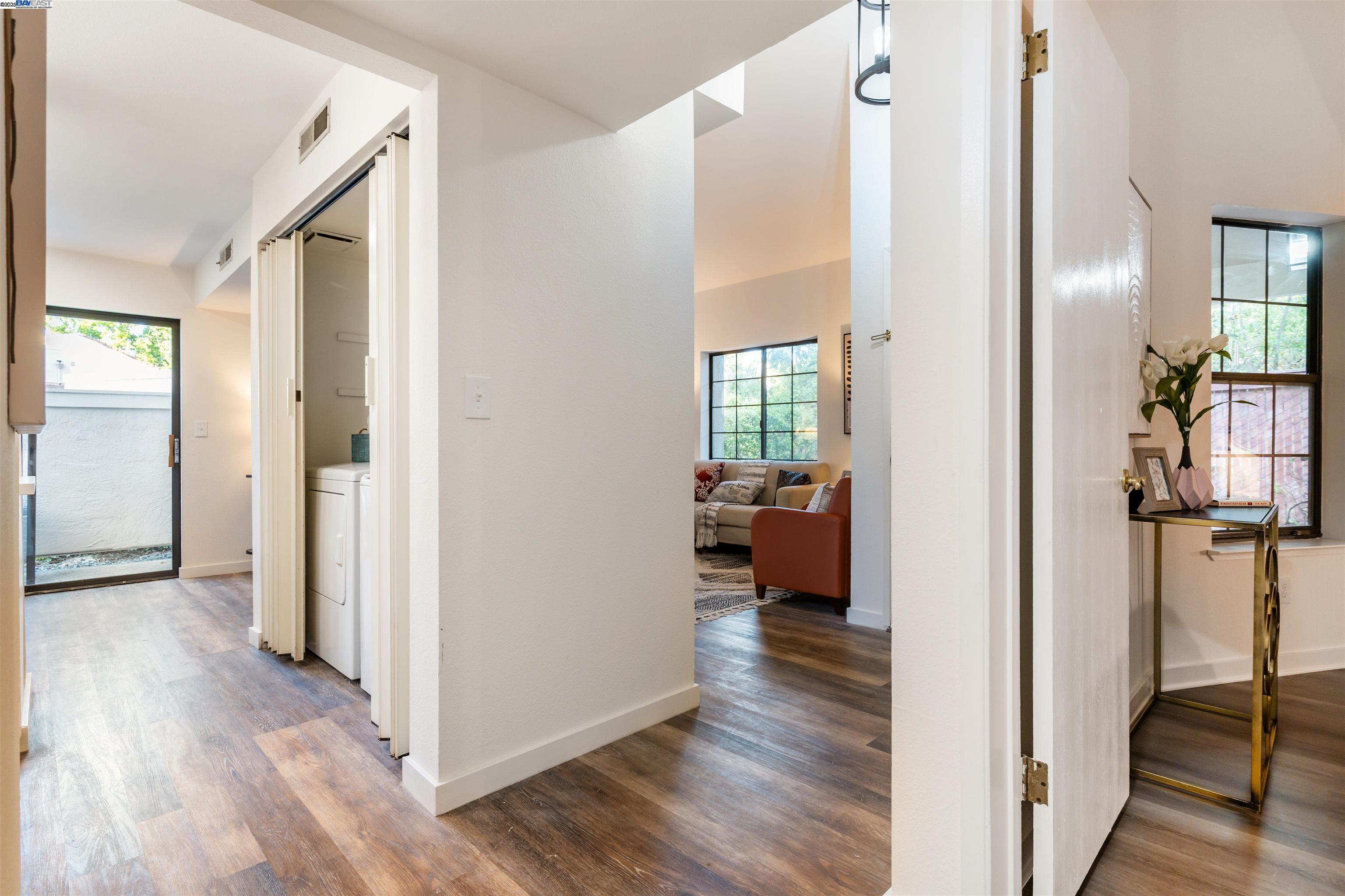 Detail Gallery Image 22 of 41 For 601 Palomino Dr #C,  Pleasanton,  CA 94566 - 2 Beds | 2 Baths