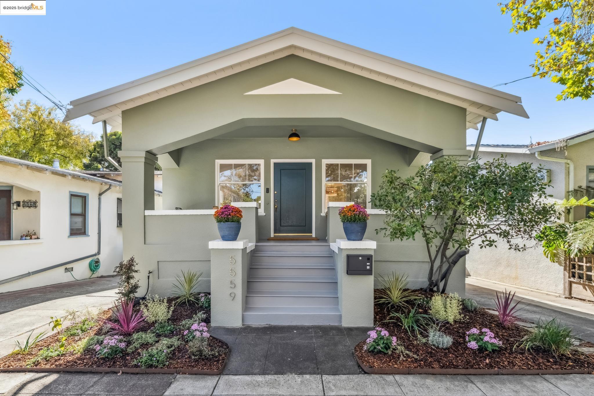 Front Image Thumbnail for EB41112457