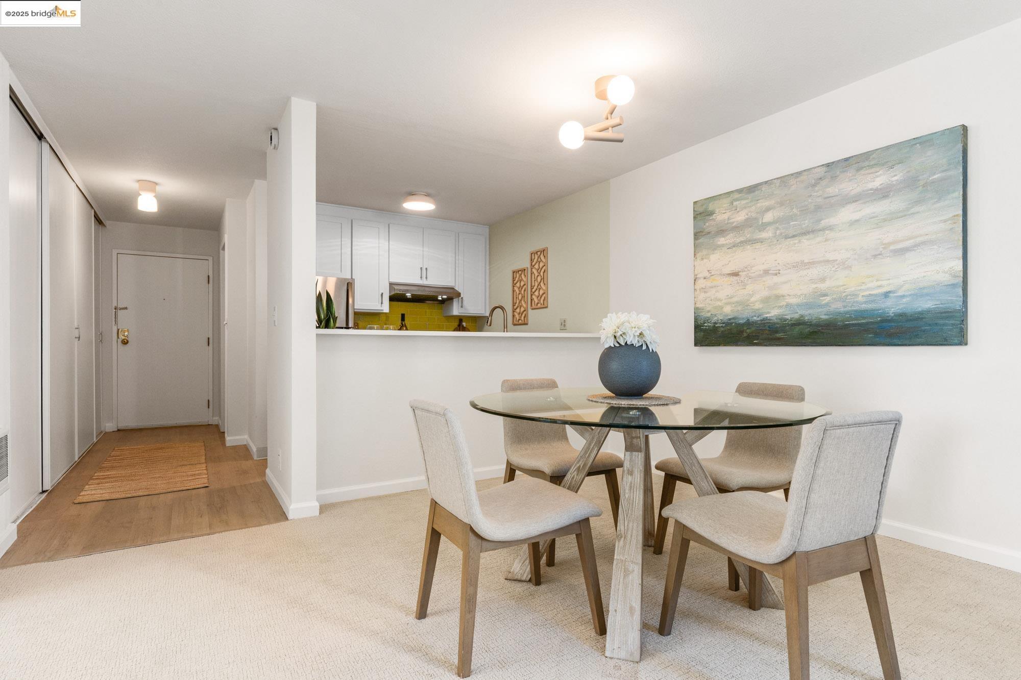 Photo #10: 41112459 Listing: Photo #10