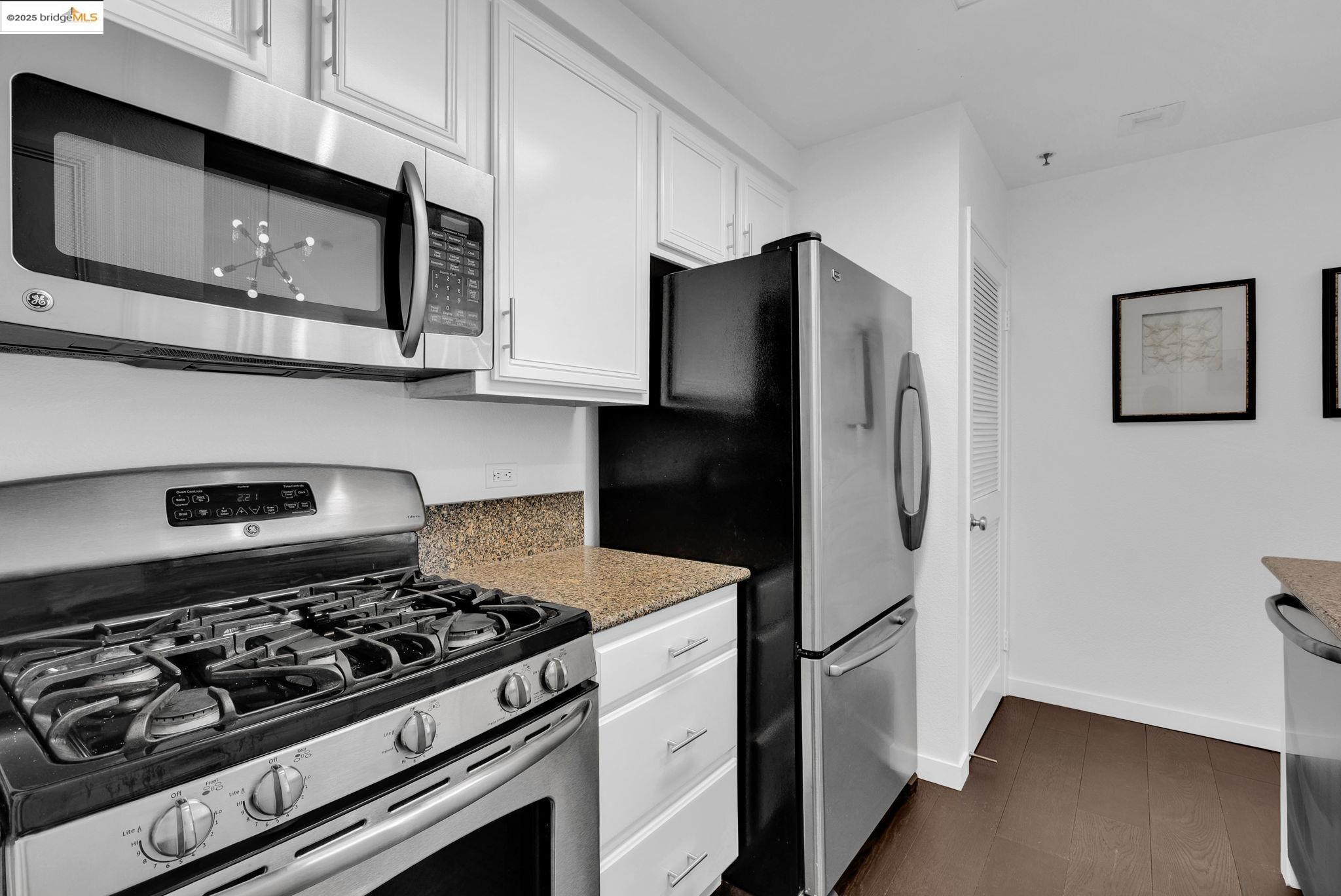 Photo #6: 41112460 Listing 