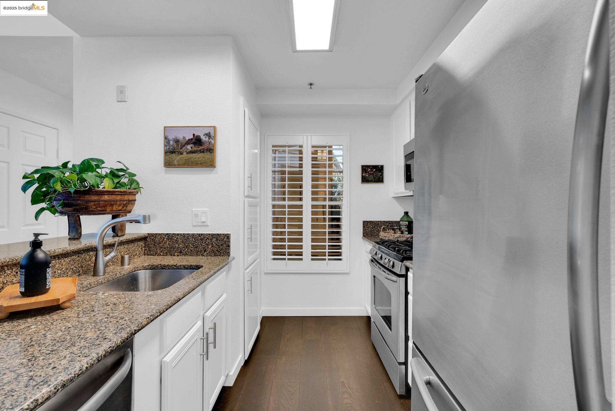 Photo #7: 41112460 Listing: Photo #7