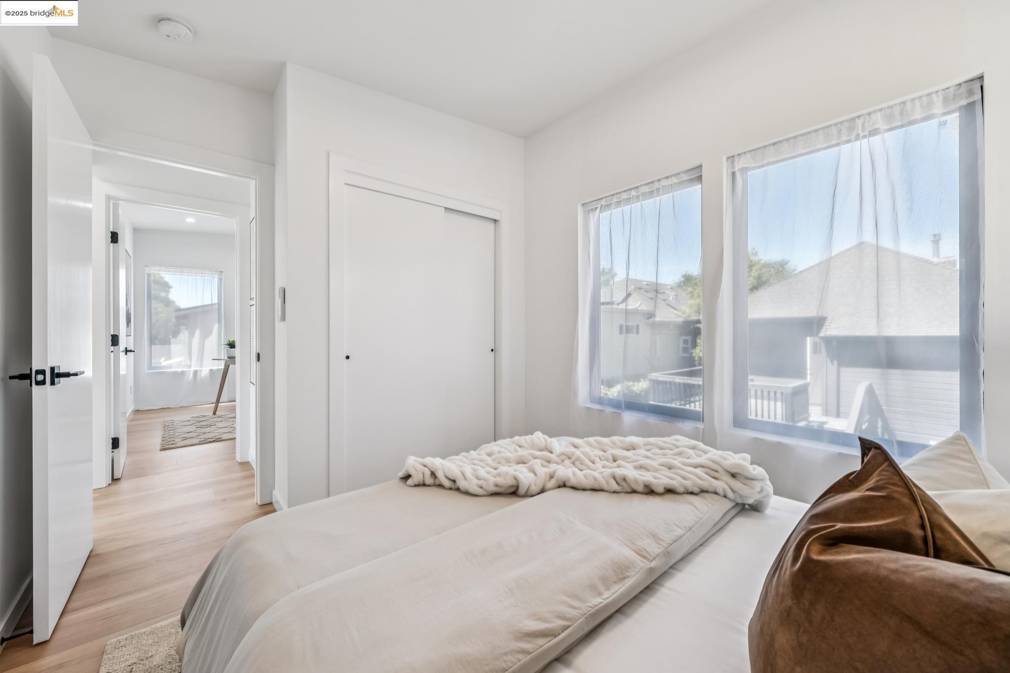 Detail Gallery Image 42 of 57 For 739 61st St, Oakland,  CA 94609 - 3 Beds | 2 Baths