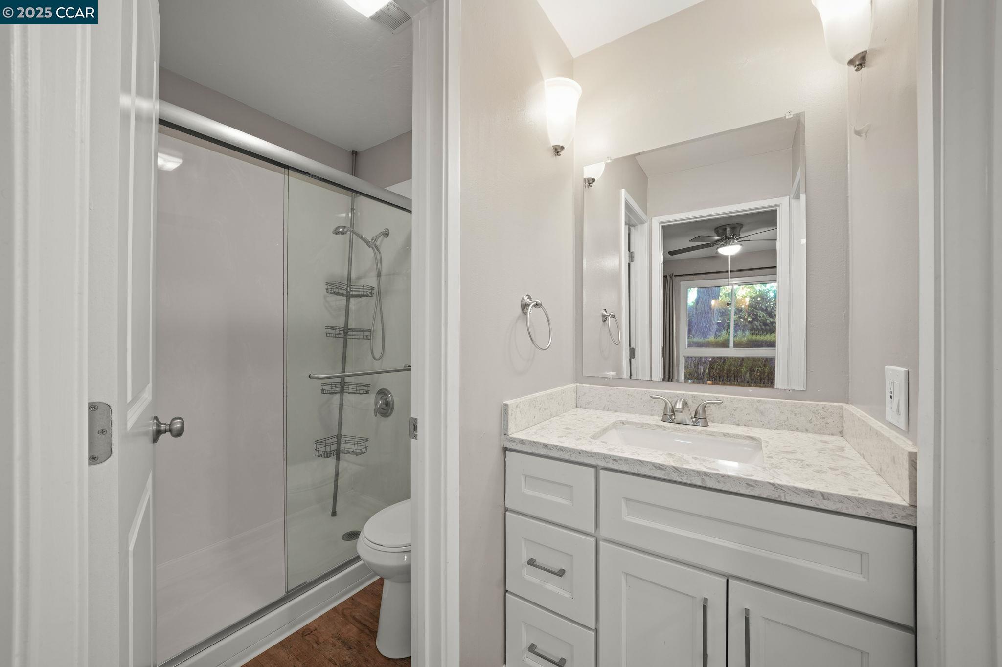 Photo #11: 41112474 Listing: Photo #11