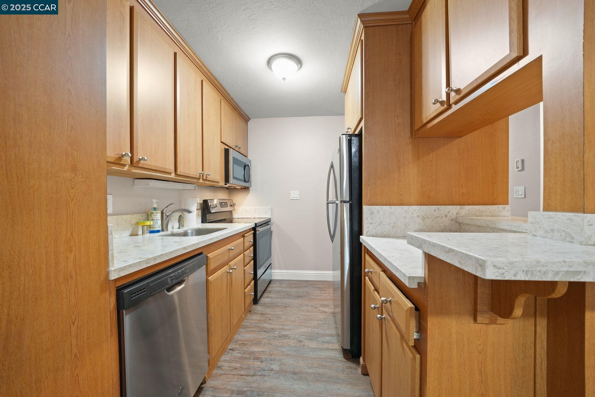 Photo #3: 41112474 Listing 