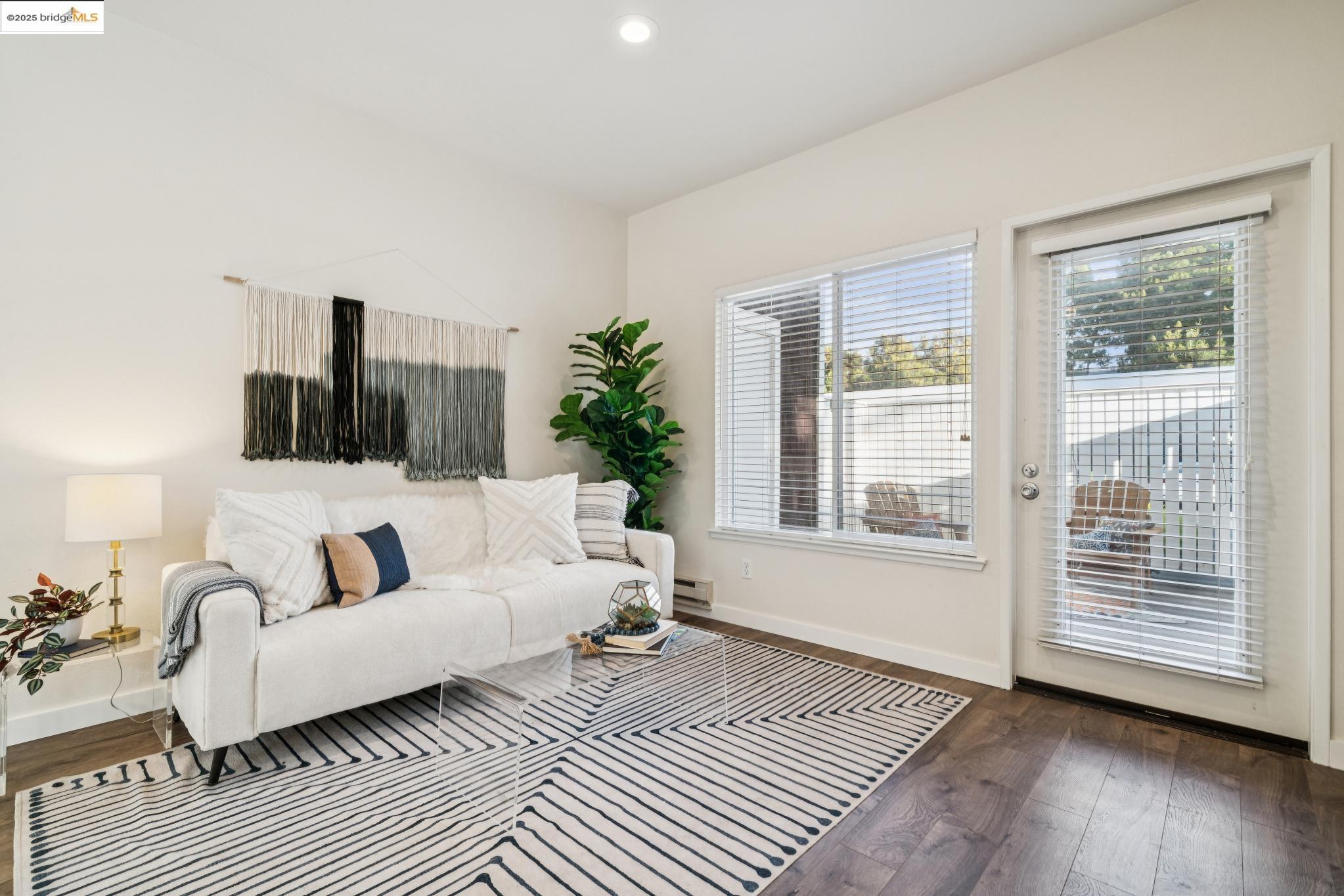 Photo #3: 41112487 Listing 