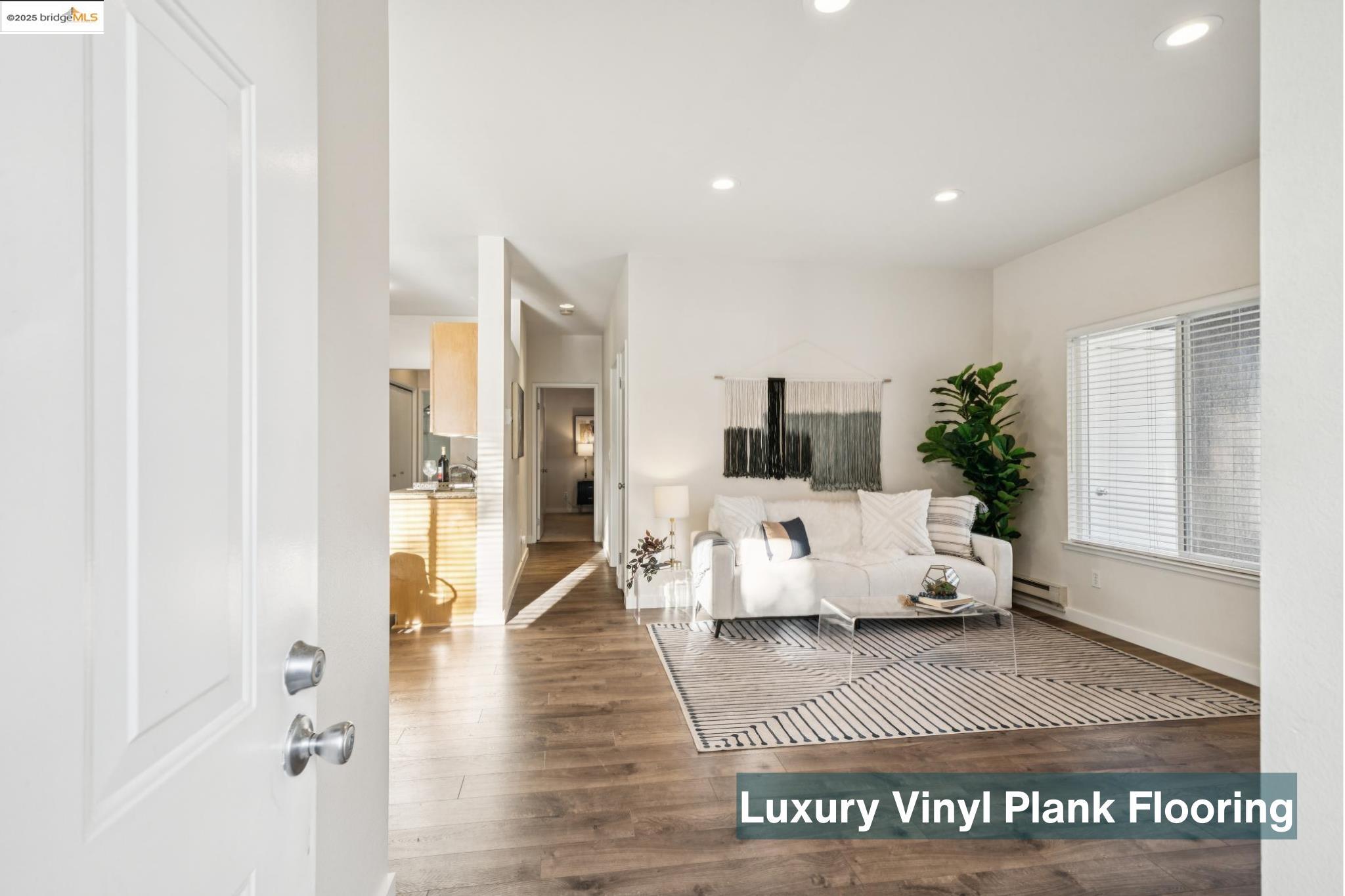Photo #5: 41112487 Listing 