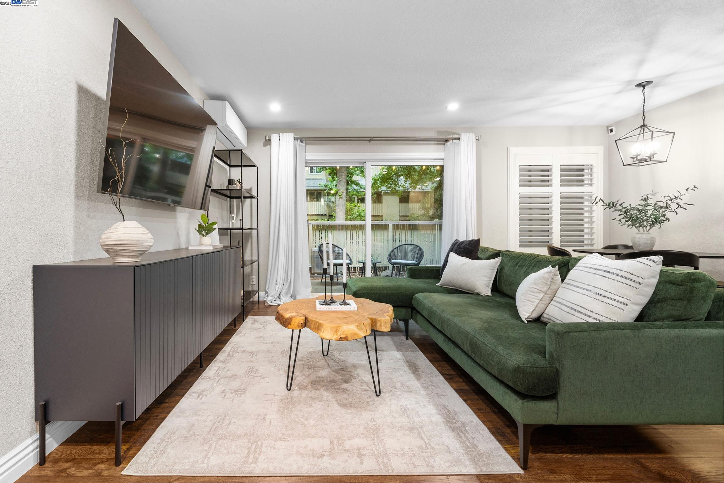 Photo #4: 41112504 Listing 