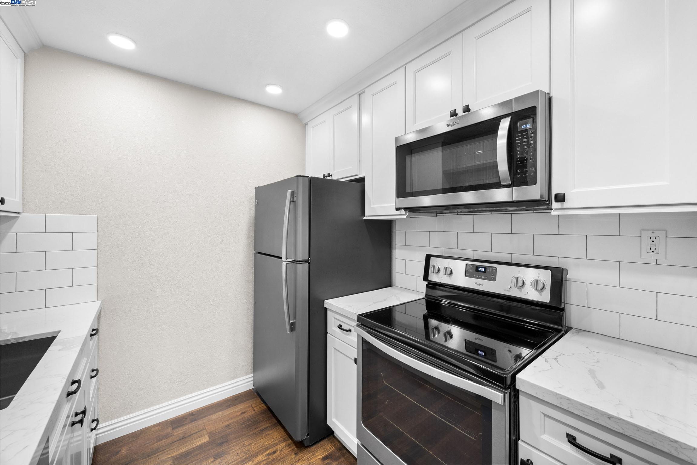 Photo #10: 41112504 Listing: Photo #10