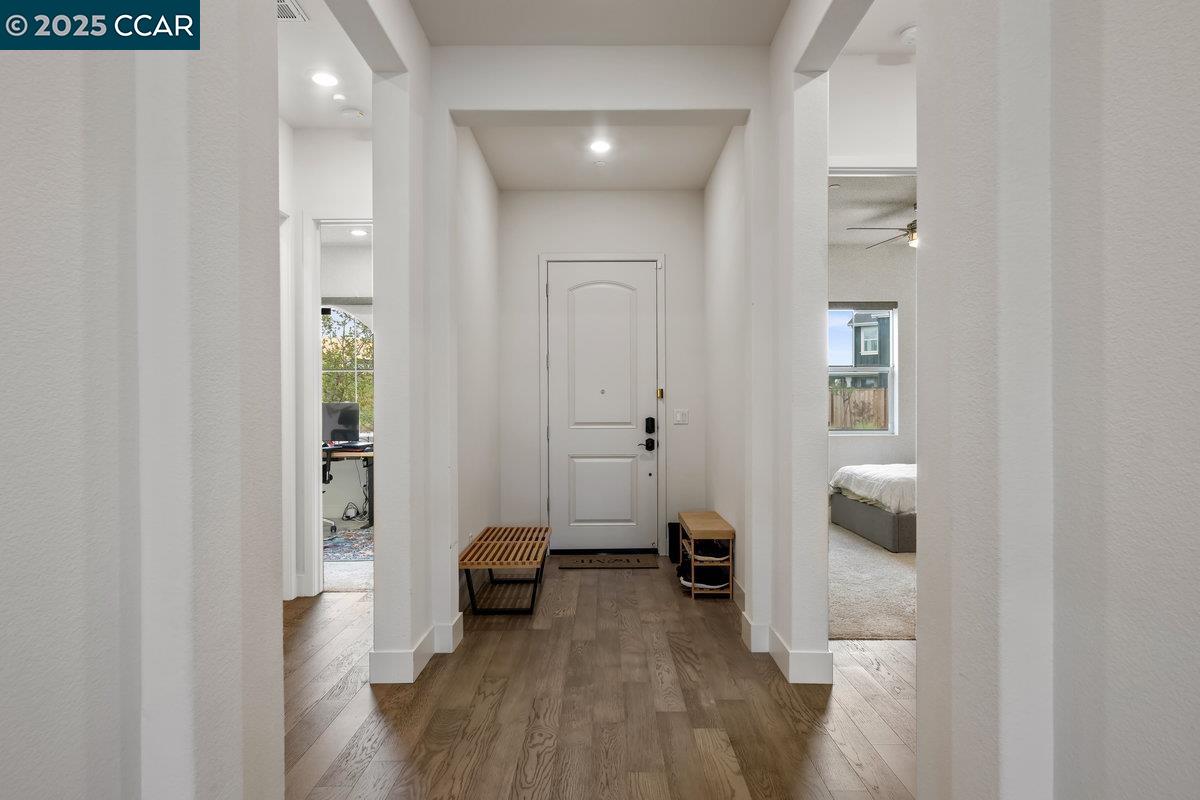 Detail Gallery Image 27 of 41 For 3096 Leeds Ln, Tracy,  CA 95377 - 4 Beds | 3/1 Baths