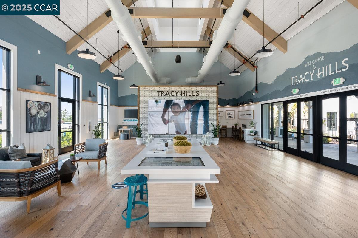 Detail Gallery Image 37 of 41 For 3096 Leeds Ln, Tracy,  CA 95377 - 4 Beds | 3/1 Baths