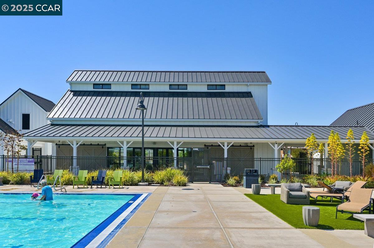 Detail Gallery Image 40 of 41 For 3096 Leeds Ln, Tracy,  CA 95377 - 4 Beds | 3/1 Baths