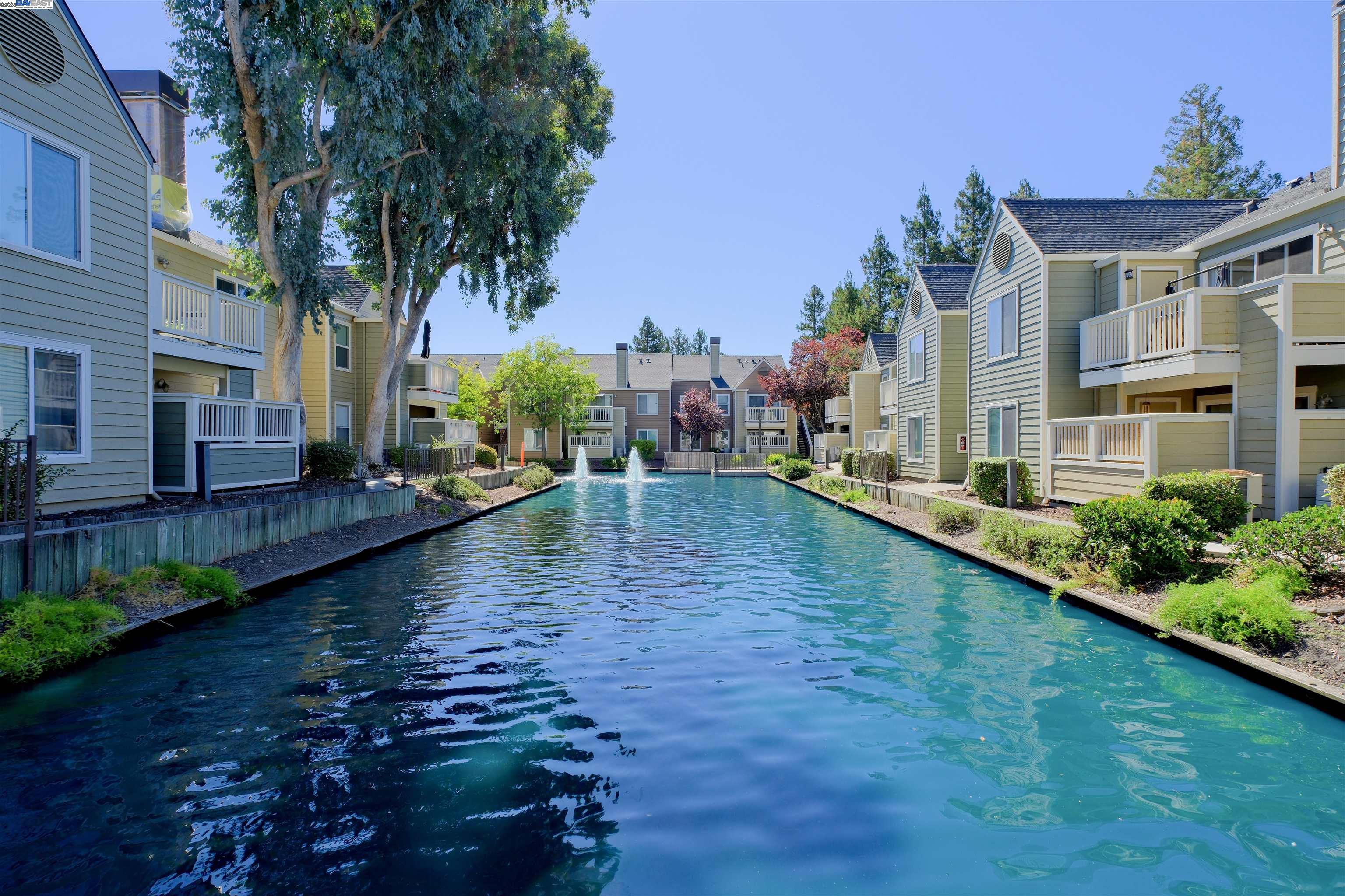Photo #12: 41112514 Listing: Photo #12