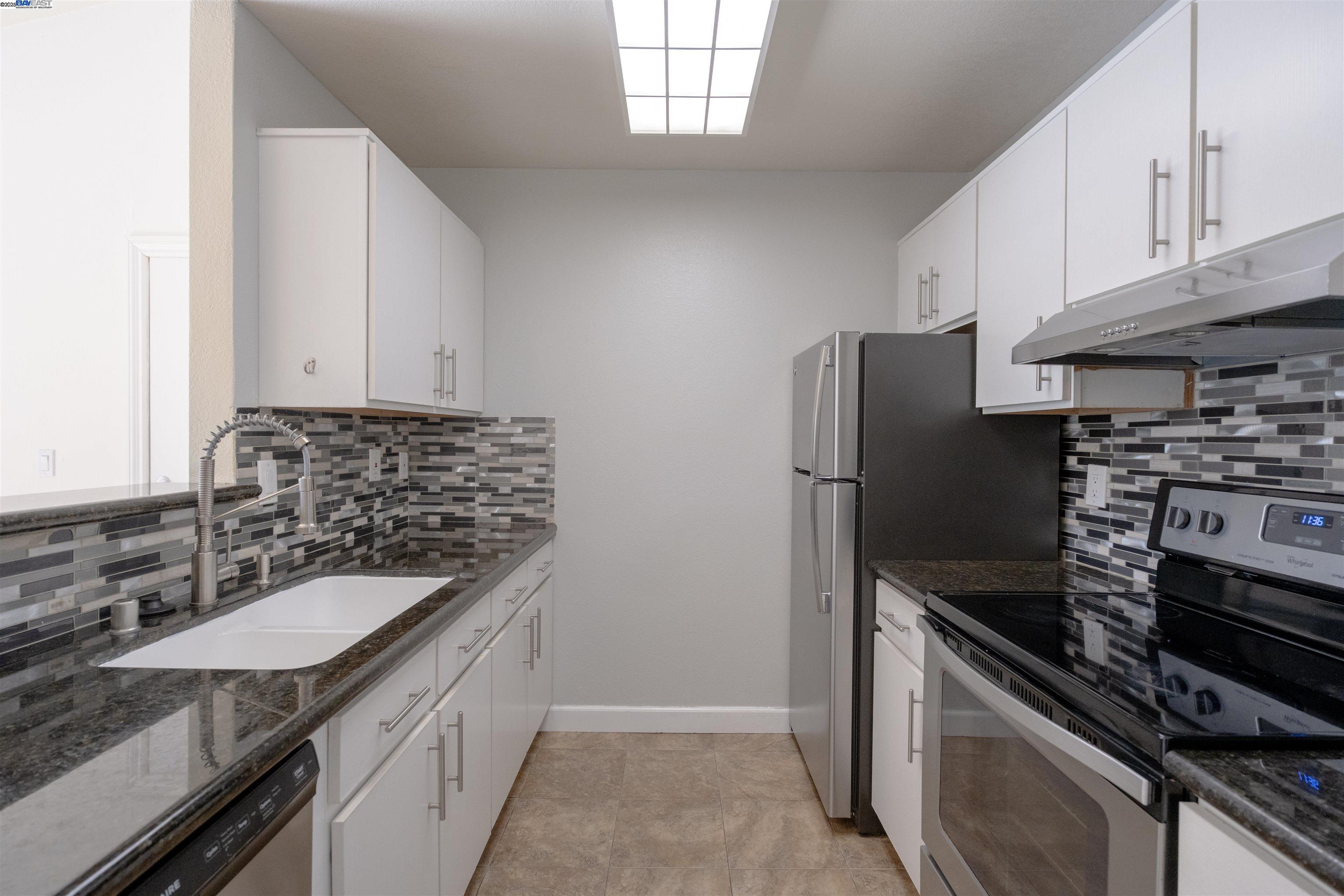Photo #4: 41112514 Listing 