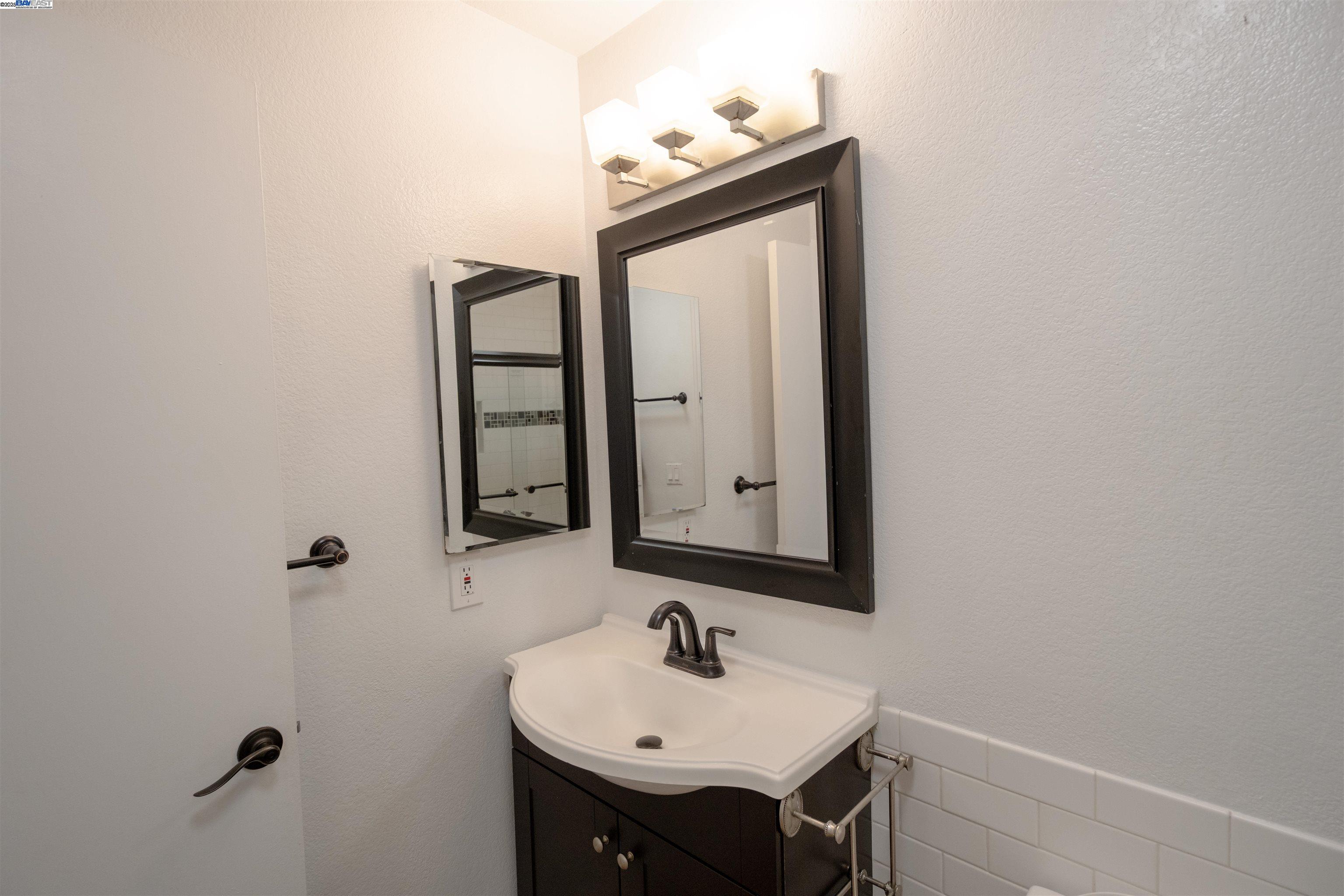 Photo #9: 41112514 Listing: Photo #9