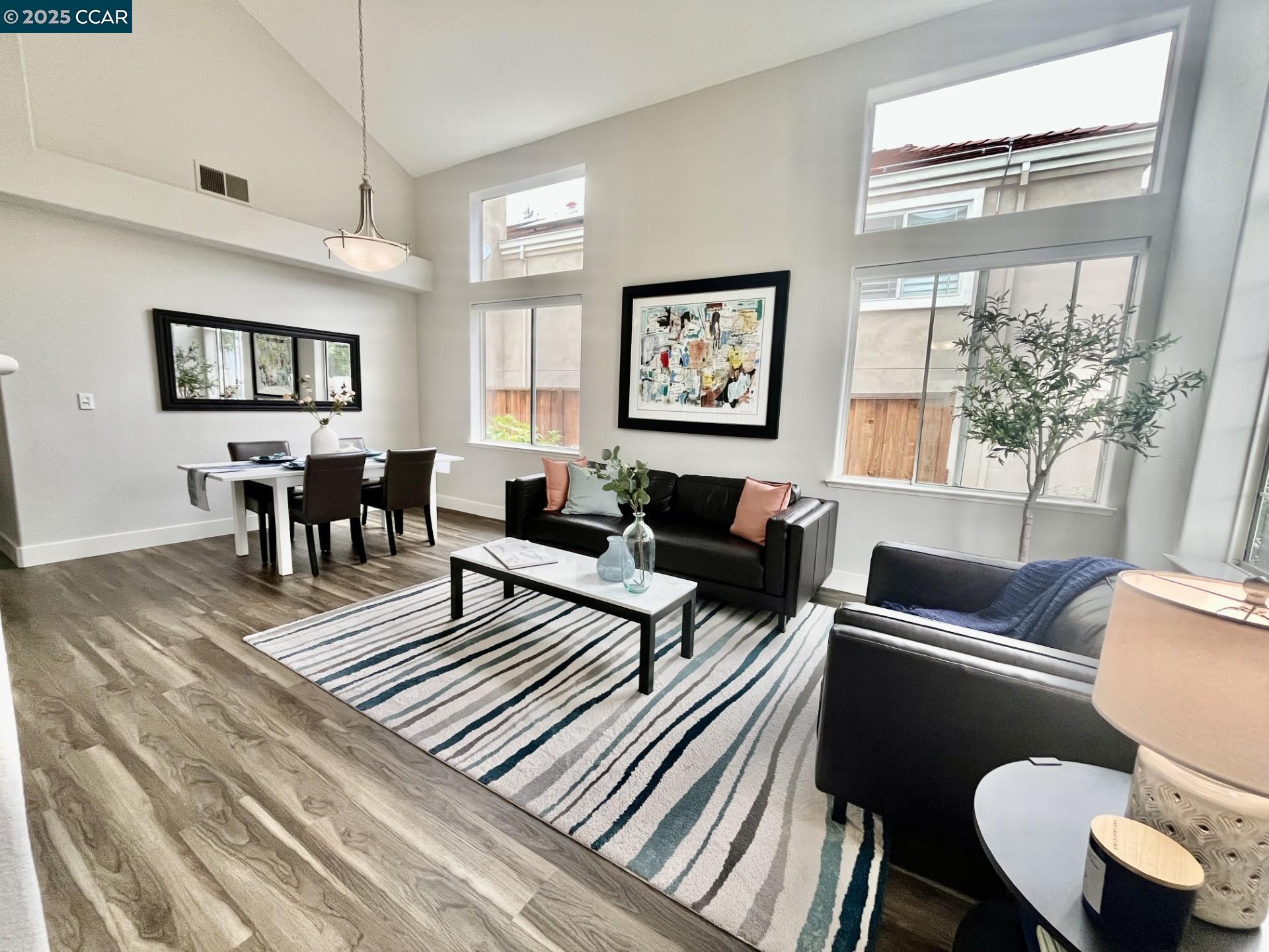 Detail Gallery Image 5 of 58 For 16 Haskins Ranch Cir, Danville,  CA 94506 - 4 Beds | 3 Baths